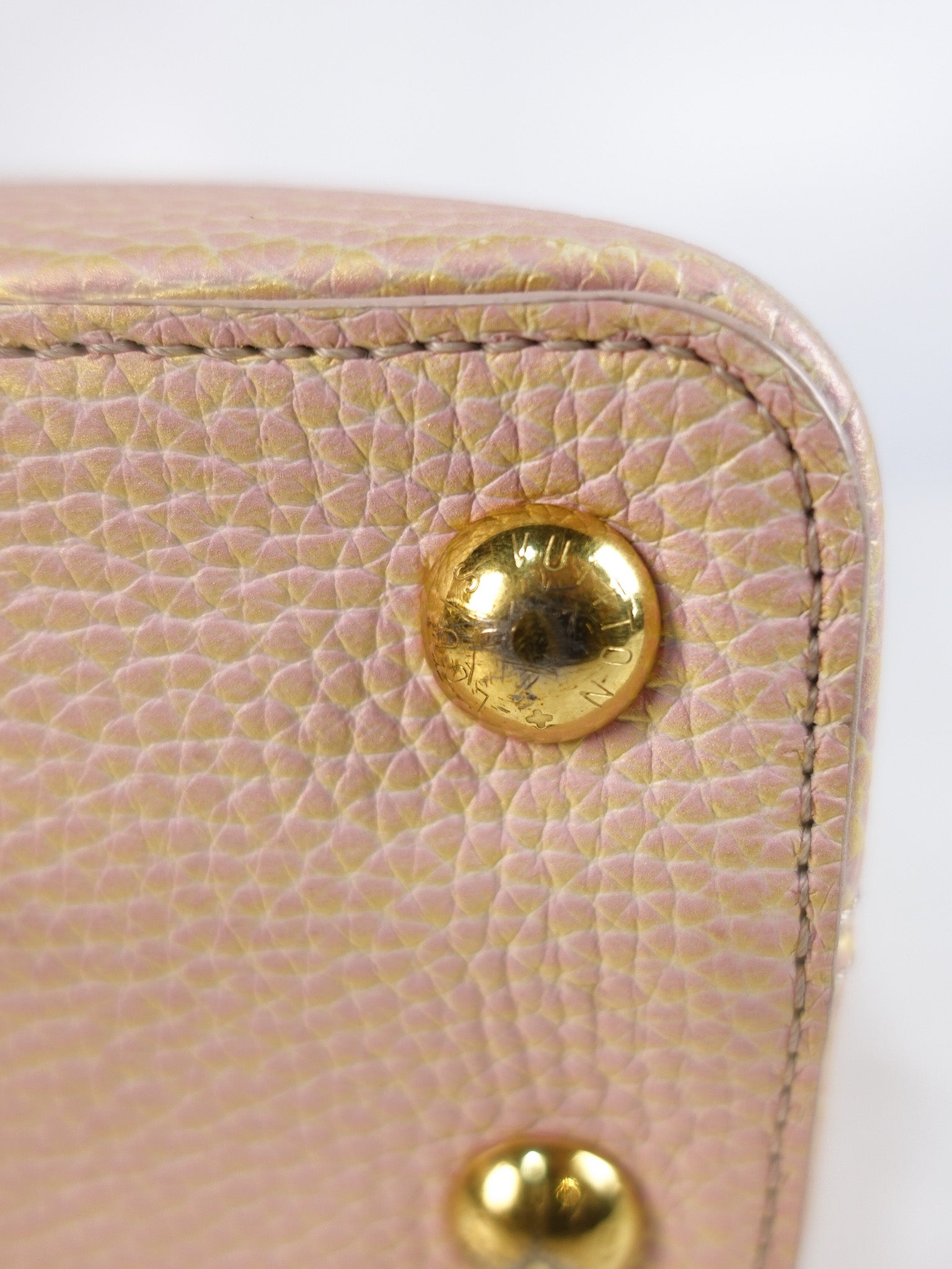 Capucines BB in Peach Mother of Pearl Taurillon Leather | Purse Maison Luxury Bags Shop