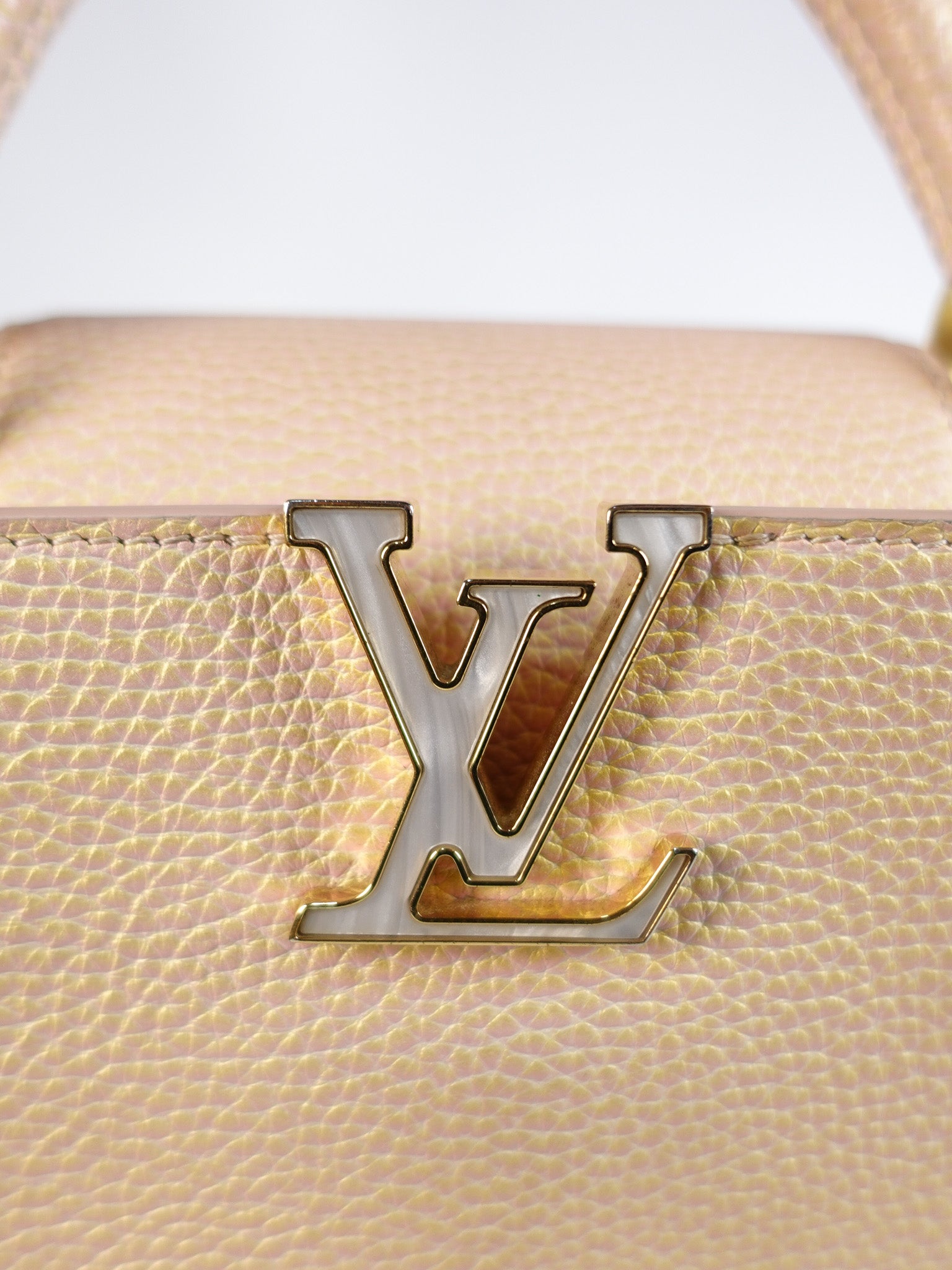 Capucines BB in Peach Mother of Pearl Taurillon Leather | Purse Maison Luxury Bags Shop