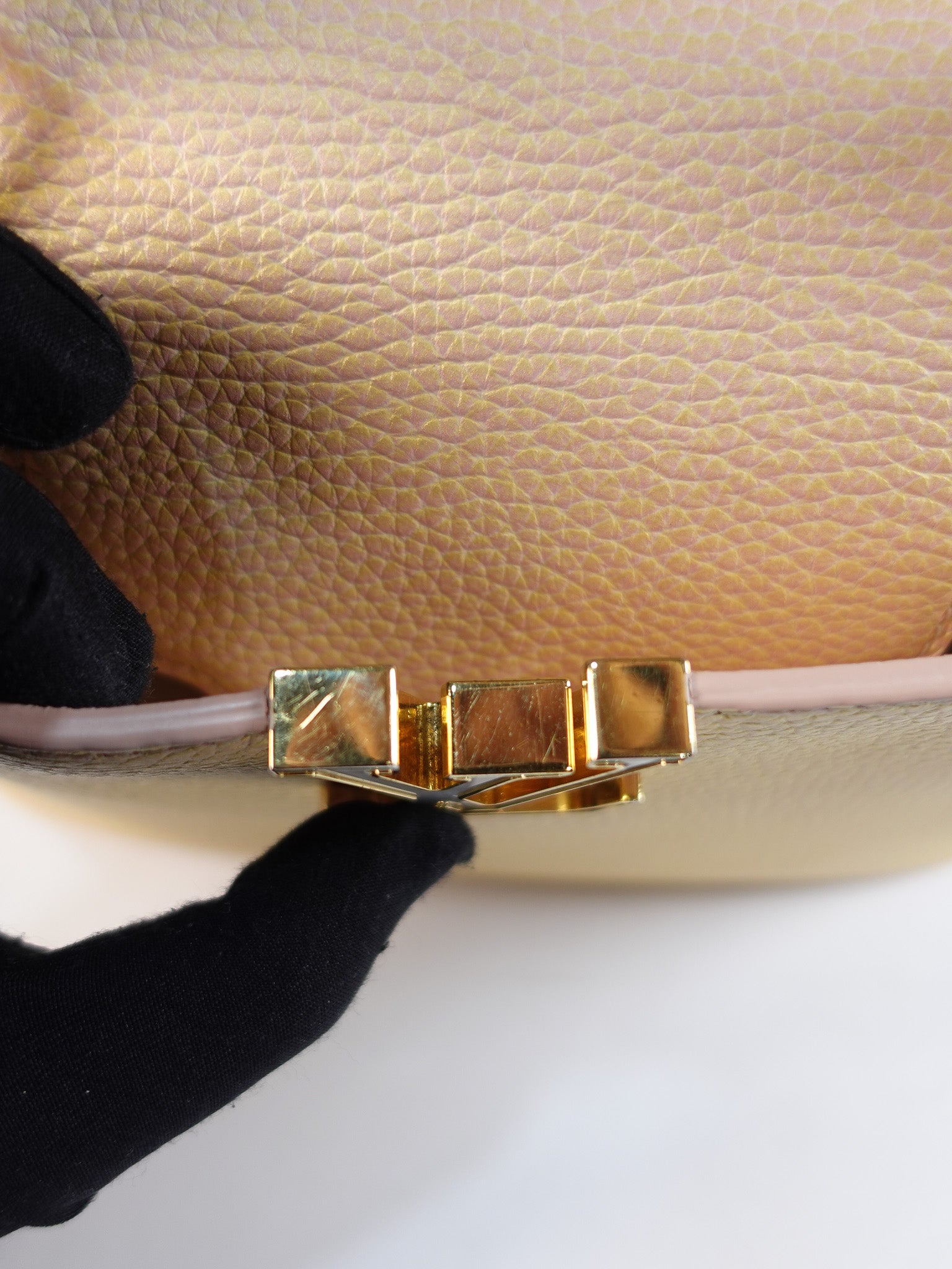 Capucines BB in Peach Mother of Pearl Taurillon Leather | Purse Maison Luxury Bags Shop