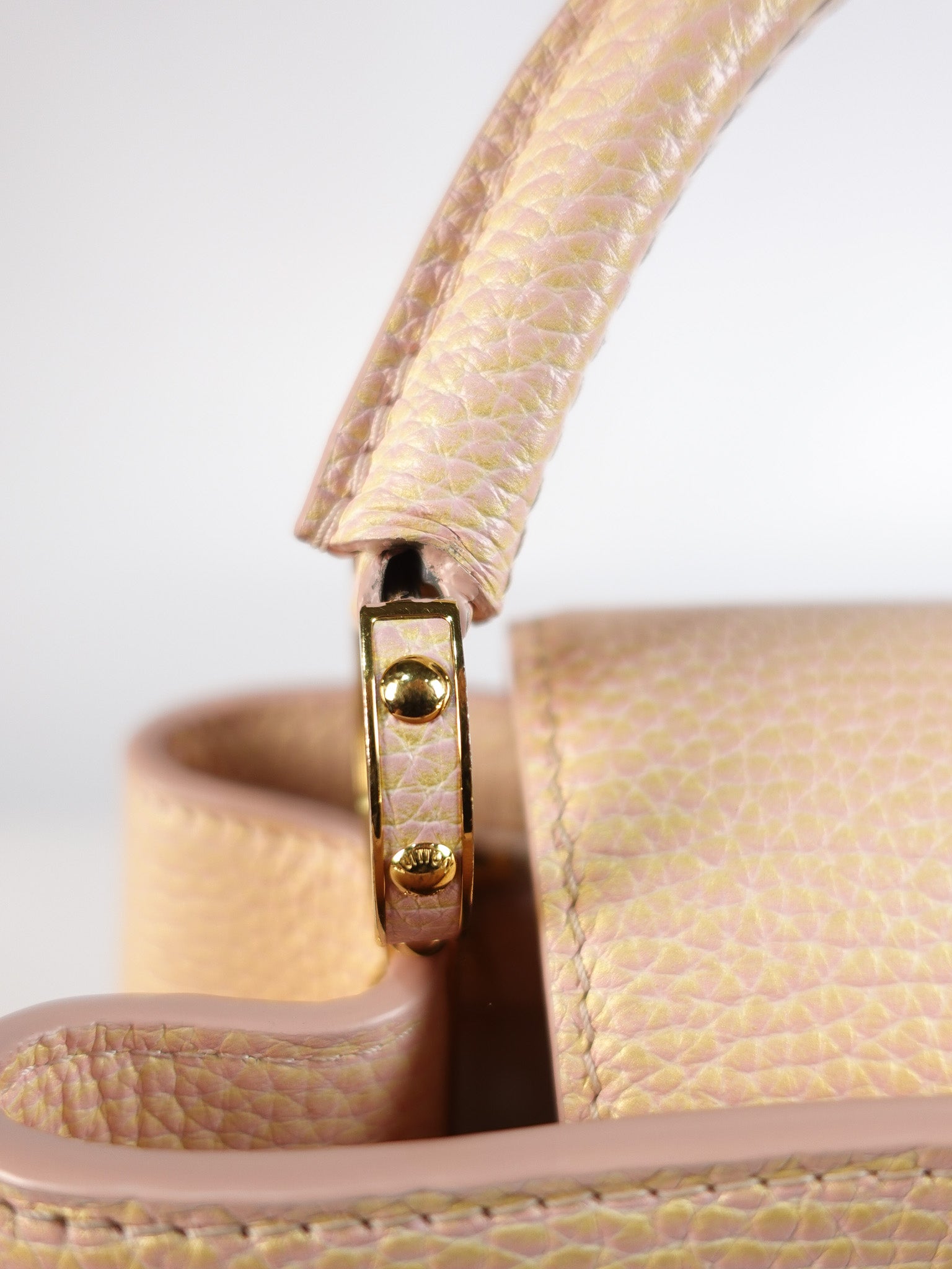 Capucines BB in Peach Mother of Pearl Taurillon Leather | Purse Maison Luxury Bags Shop