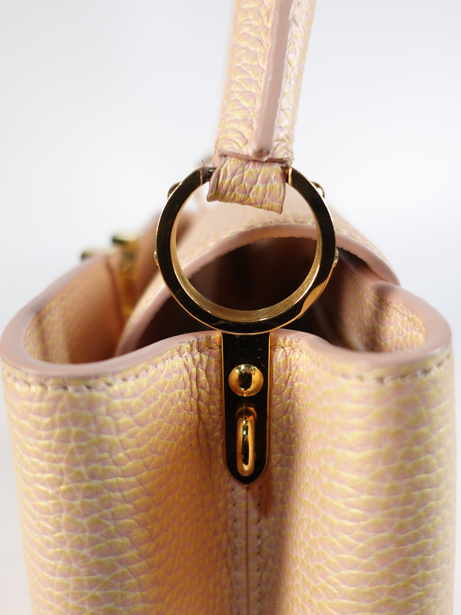 Capucines BB in Peach Mother of Pearl Taurillon Leather | Purse Maison Luxury Bags Shop