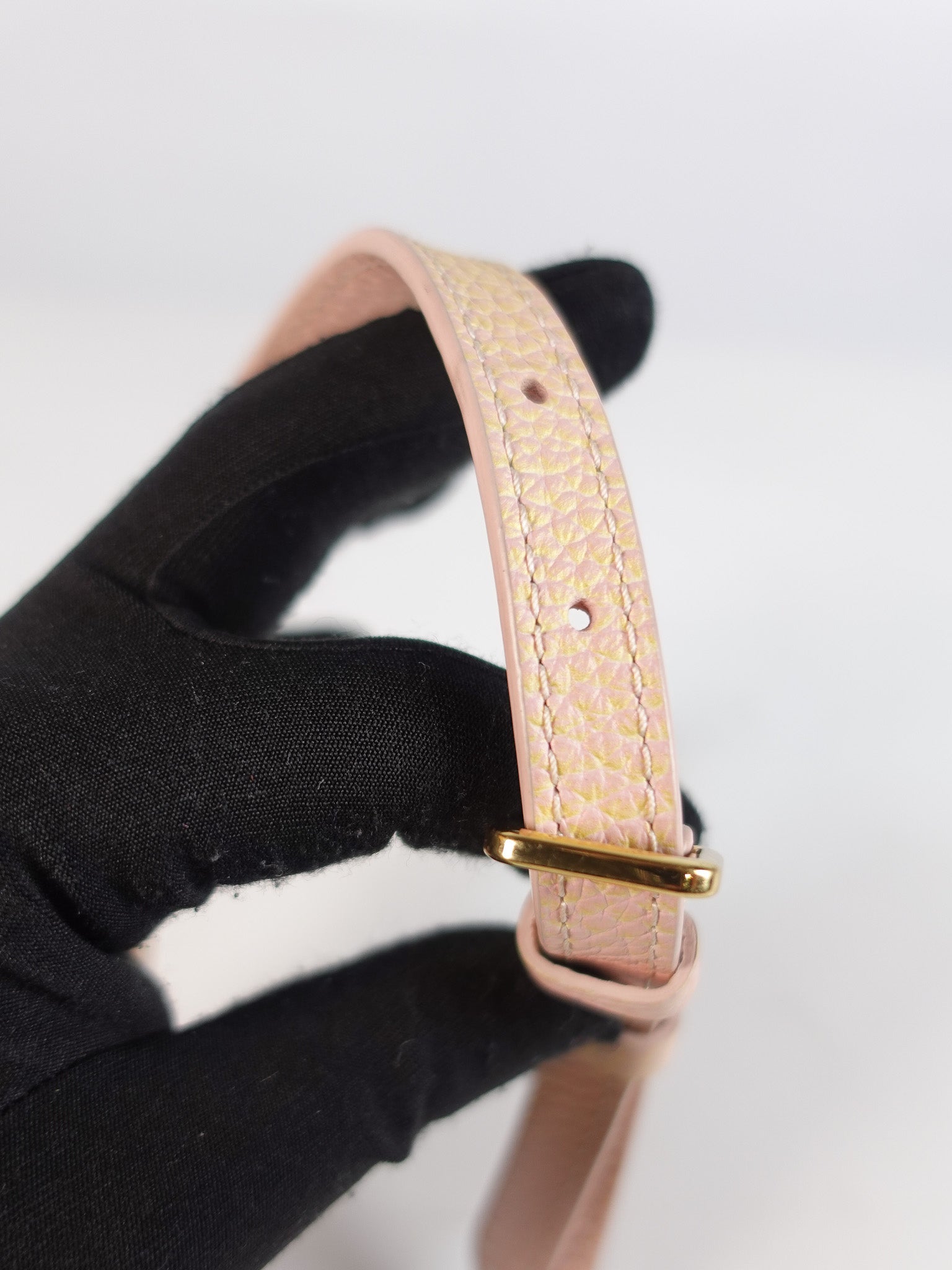 Capucines BB in Peach Mother of Pearl Taurillon Leather | Purse Maison Luxury Bags Shop