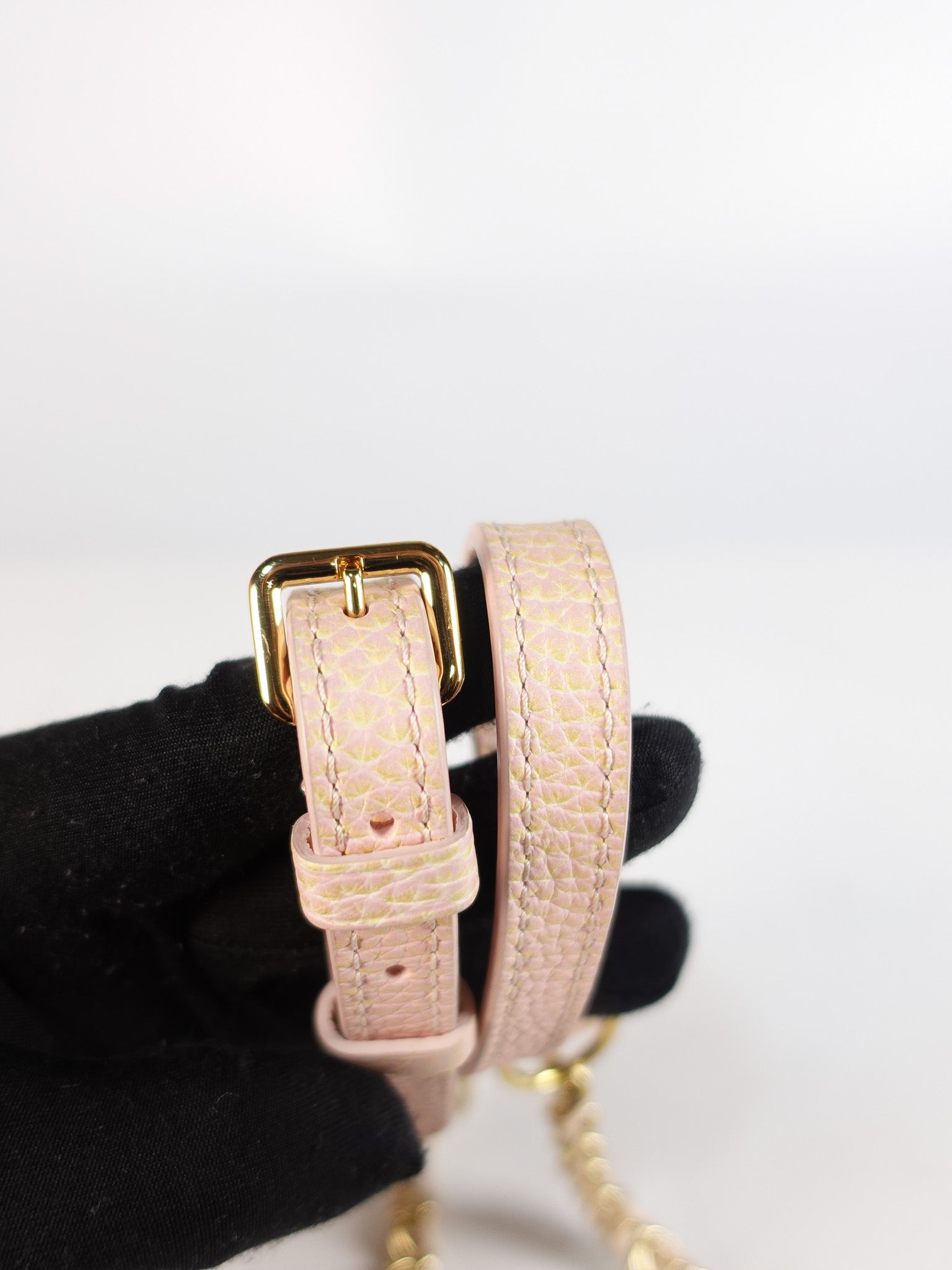 Capucines BB in Peach Mother of Pearl Taurillon Leather | Purse Maison Luxury Bags Shop