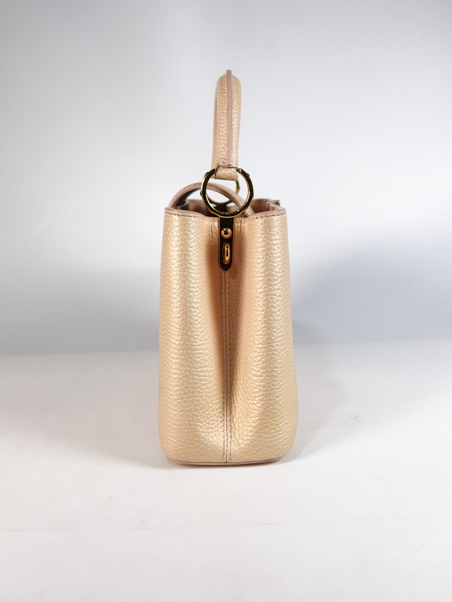 Capucines BB in Peach Mother of Pearl Taurillon Leather | Purse Maison Luxury Bags Shop