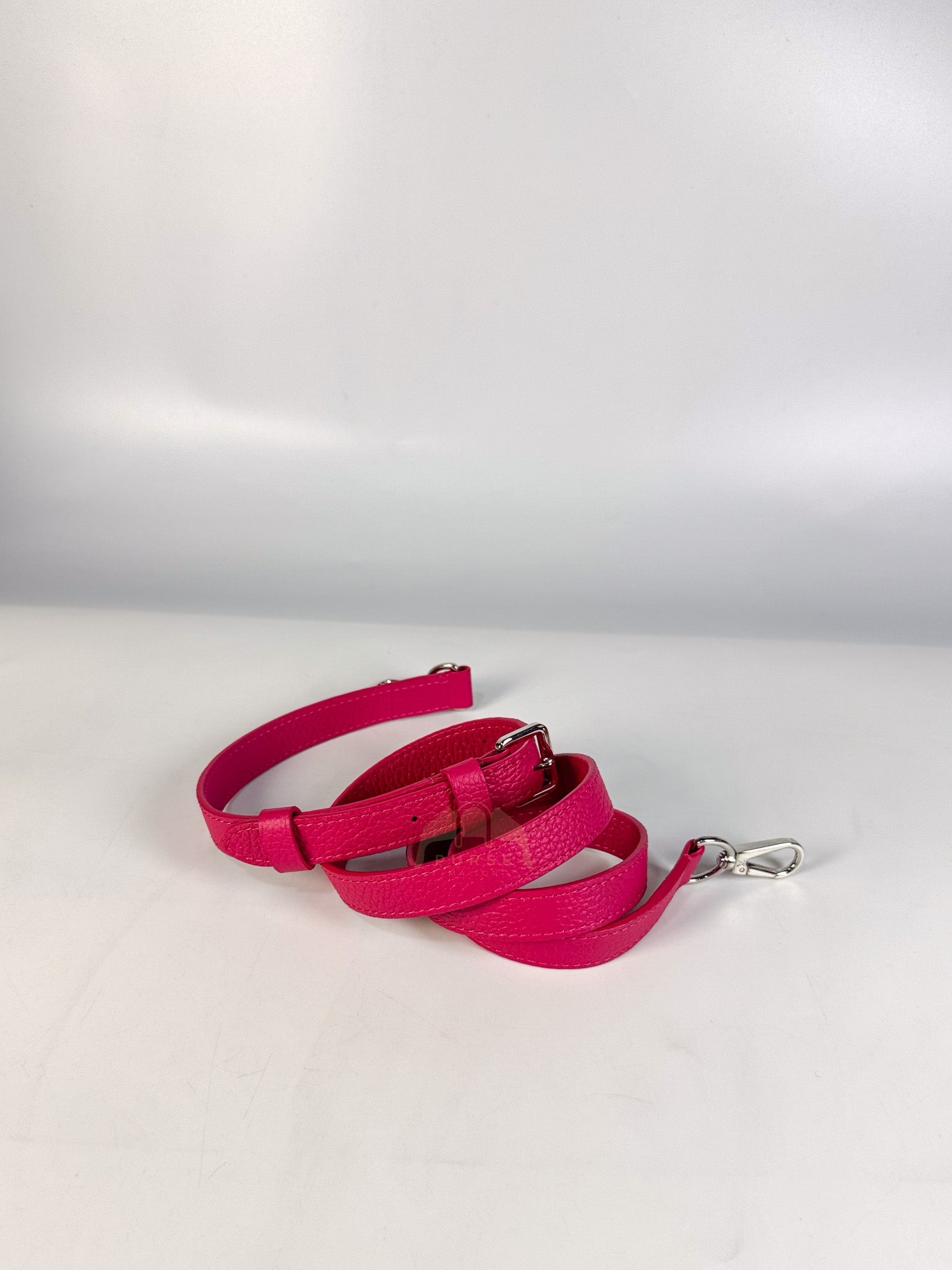 Capucines BB in Wicker Canvas and Pink Taurillon Calfskin Leather (Microchip) | Purse Maison Luxury Bags Shop