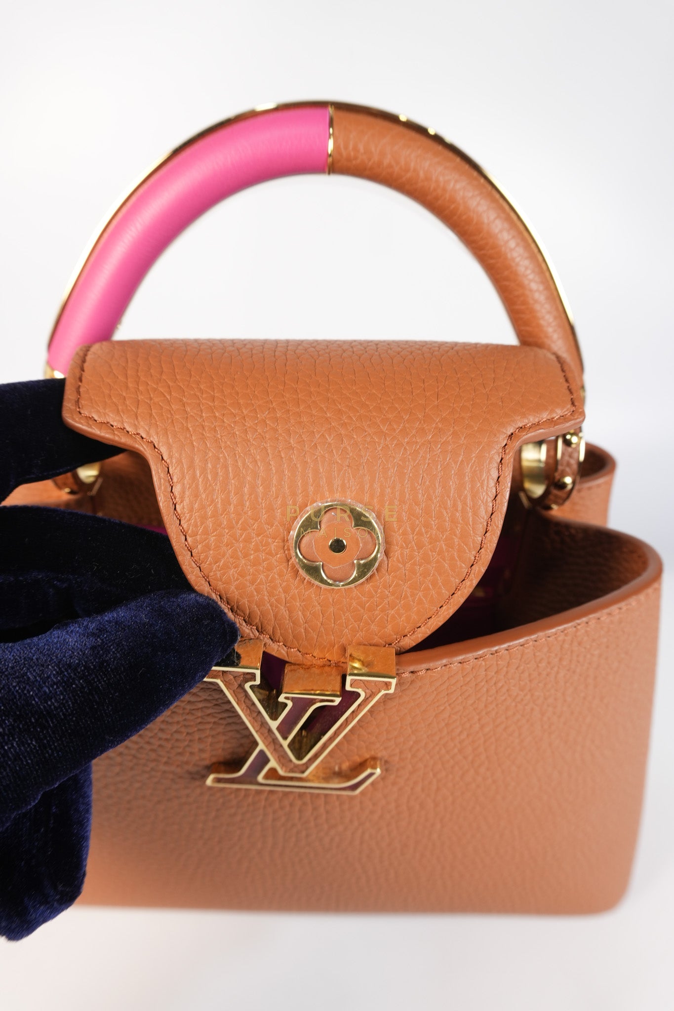 Capucines BB Tri-color Taurillon Calfskin Leather (Microchip) | Purse Maison Luxury Bags Shop