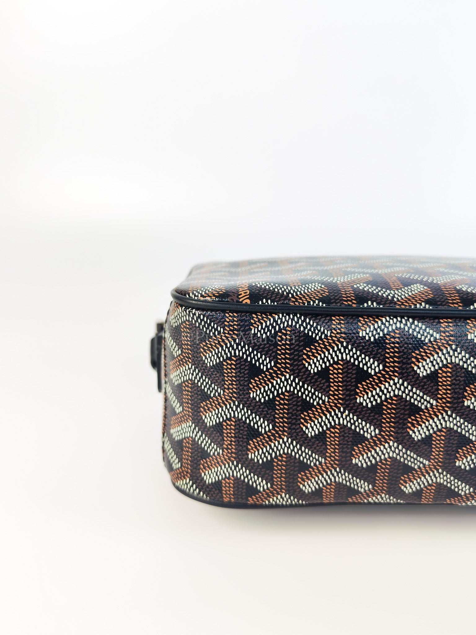 Capvert in Black/Noir Goyardine Canvas | Purse Maison Luxury Bags Shop