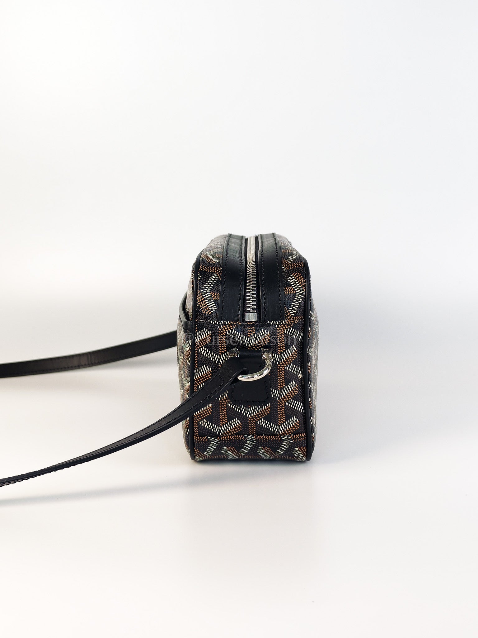 Capvert in Black/Noir Goyardine Canvas | Purse Maison Luxury Bags Shop