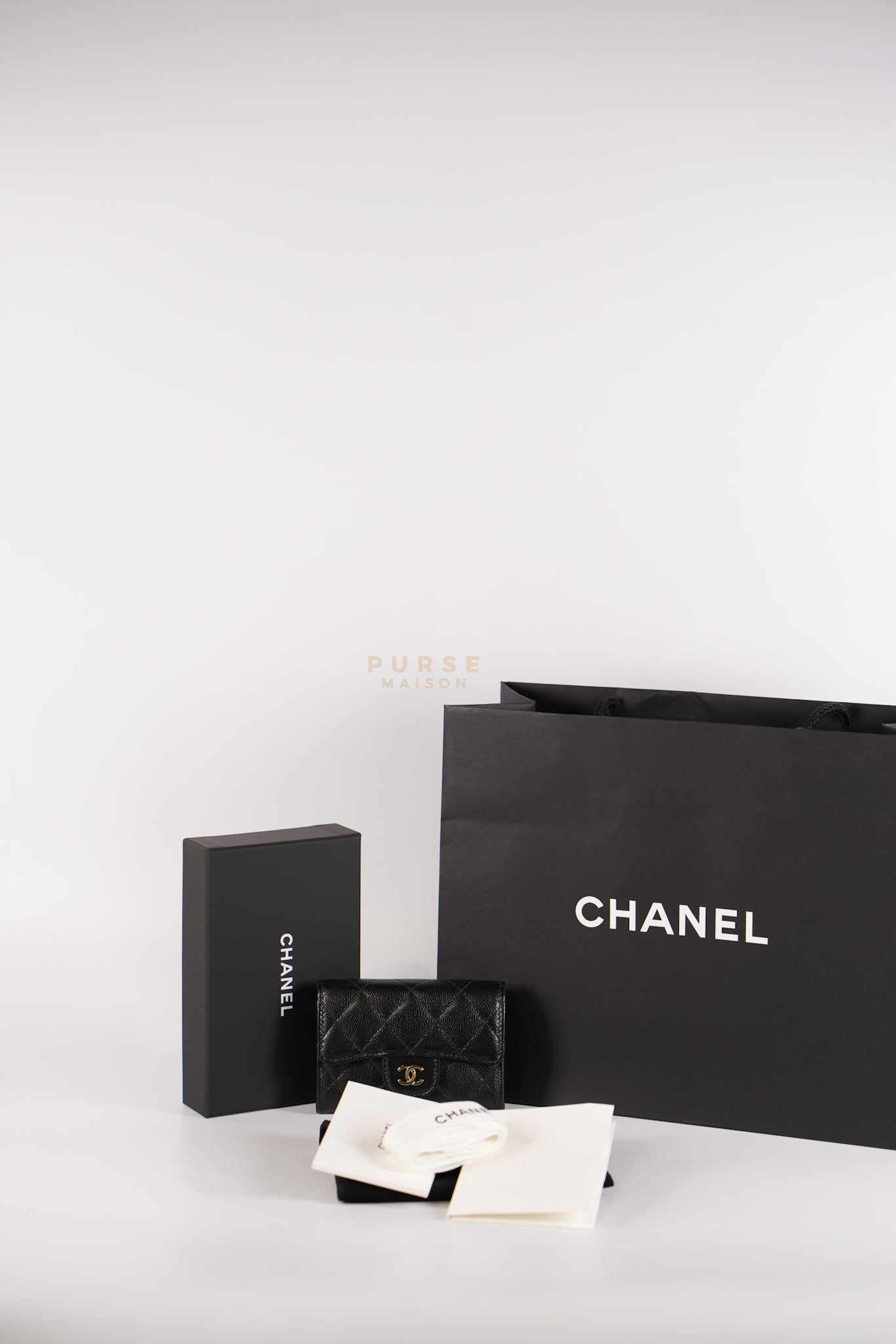 Card Holder In Black Caviar Leather & Light Gold Hardware Microchip | Purse Maison Luxury Bags Shop