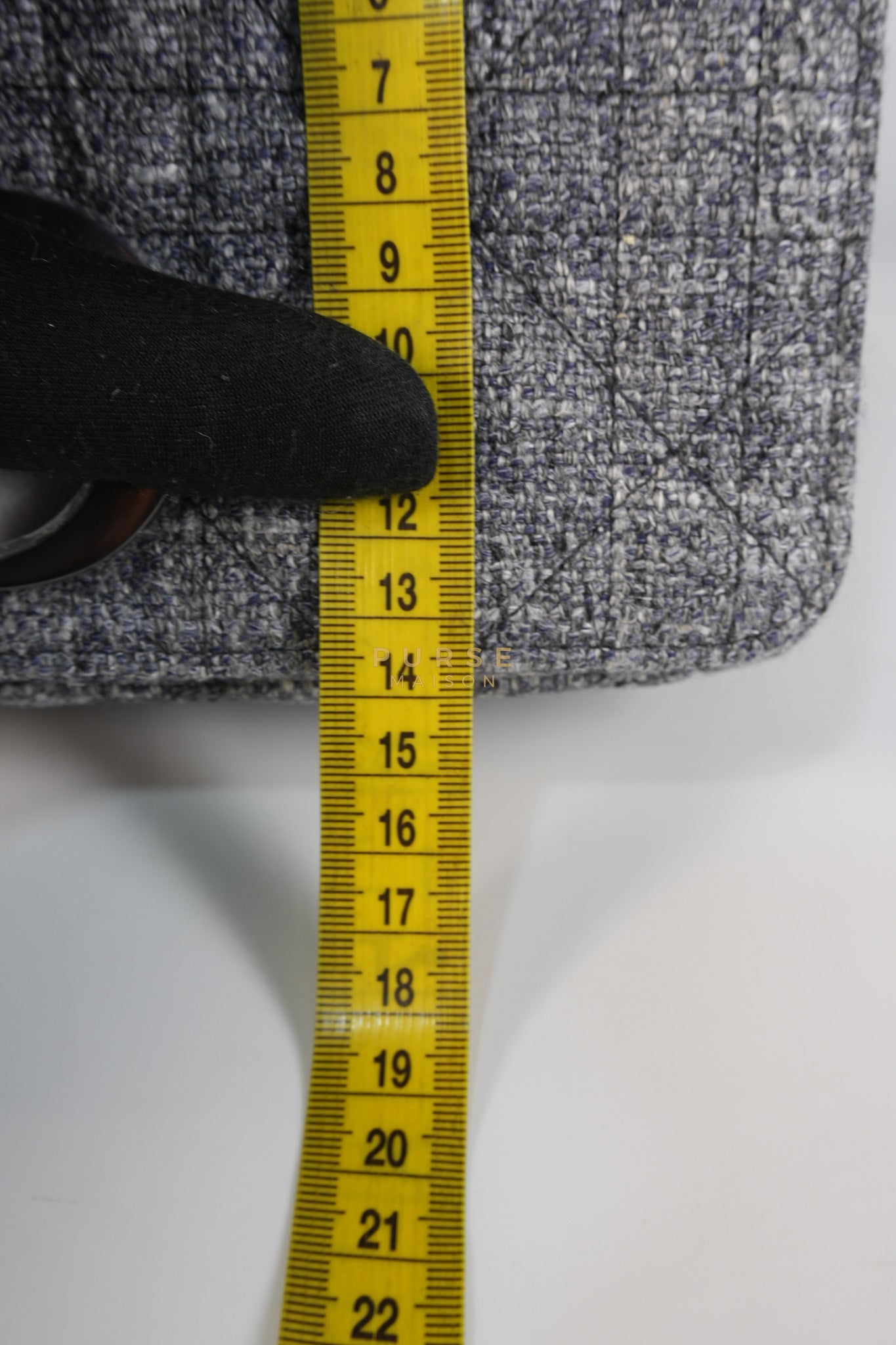 Caro Bag Medium in Macrocannage Quilted Linen | Purse Maison Luxury Bags Shop