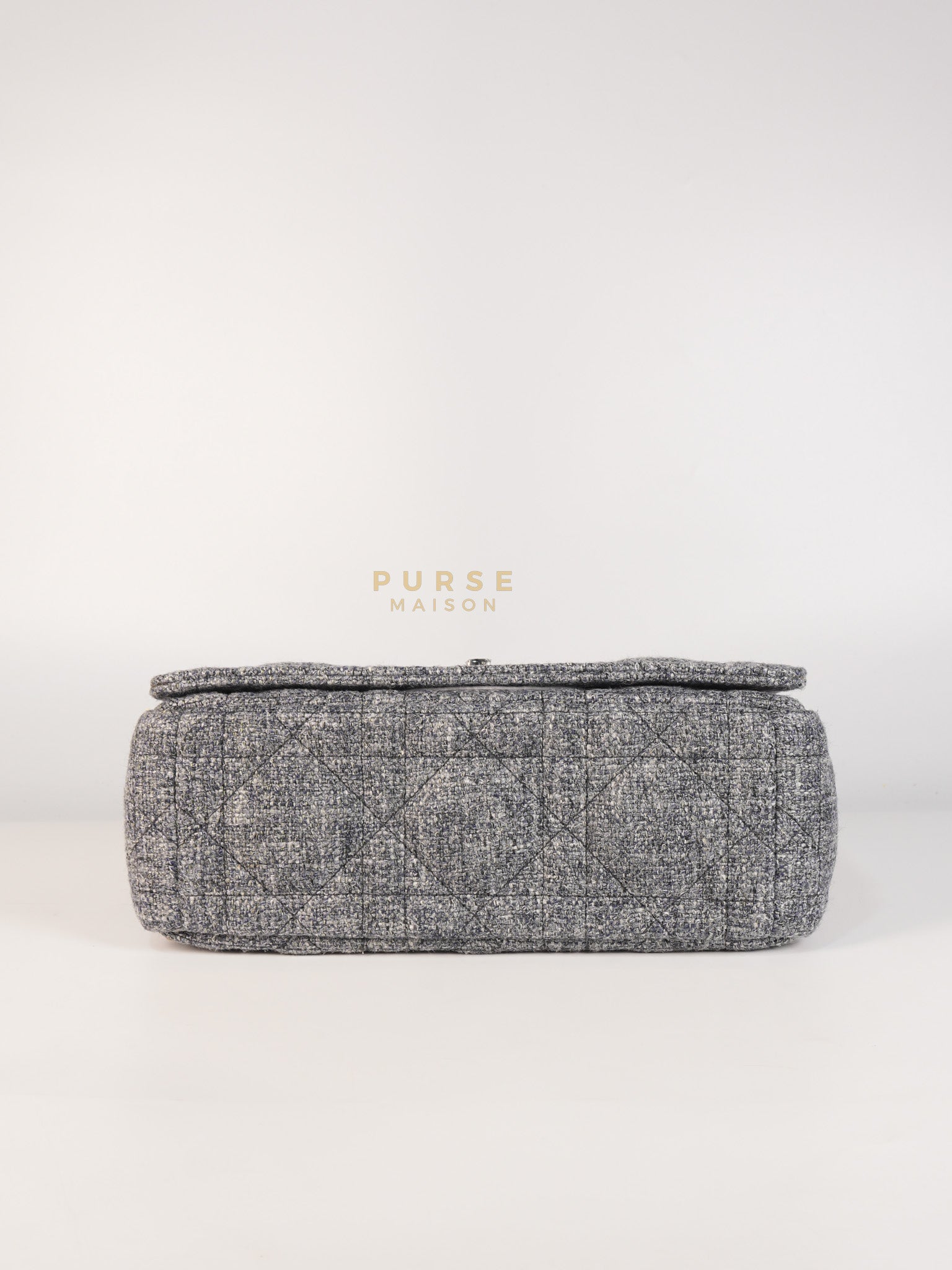 Caro Bag Medium in Macrocannage Quilted Linen | Purse Maison Luxury Bags Shop