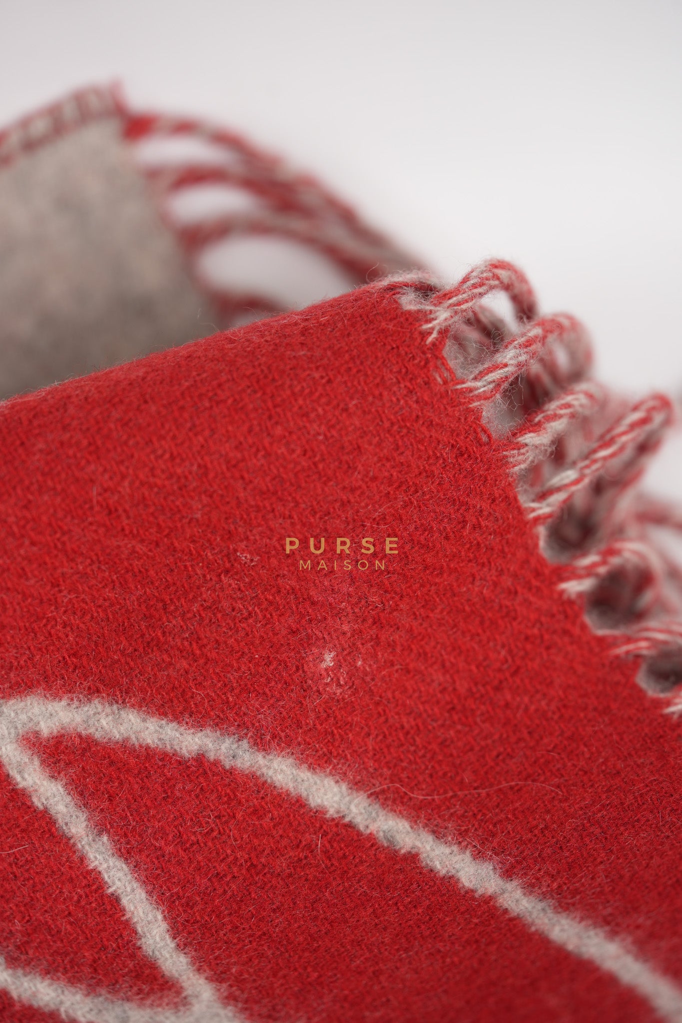 Casaque Entrelacs Equestres muffler in Red Cashmere | Purse Maison Luxury Bags Shop