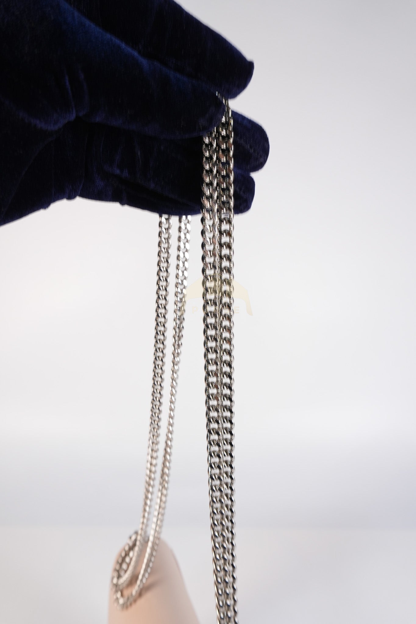 Cassandra Chain Flap Shoulder Bag in Pink Beige Grained Leather | Purse Maison Luxury Bags Shop