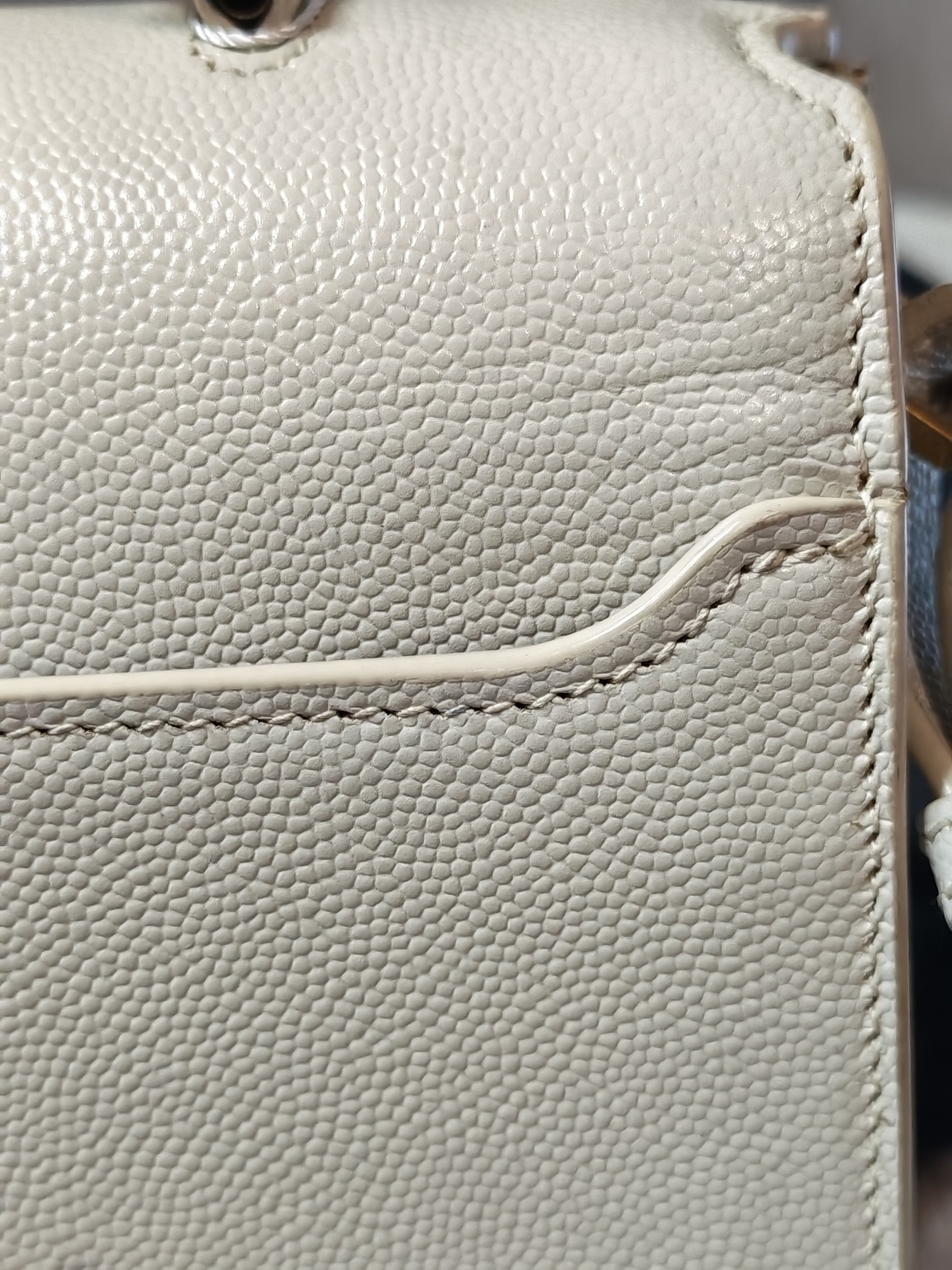 Cassandra Top Handle Medium in Off White Grained Calfskin Leather | Purse Maison Luxury Bags Shop