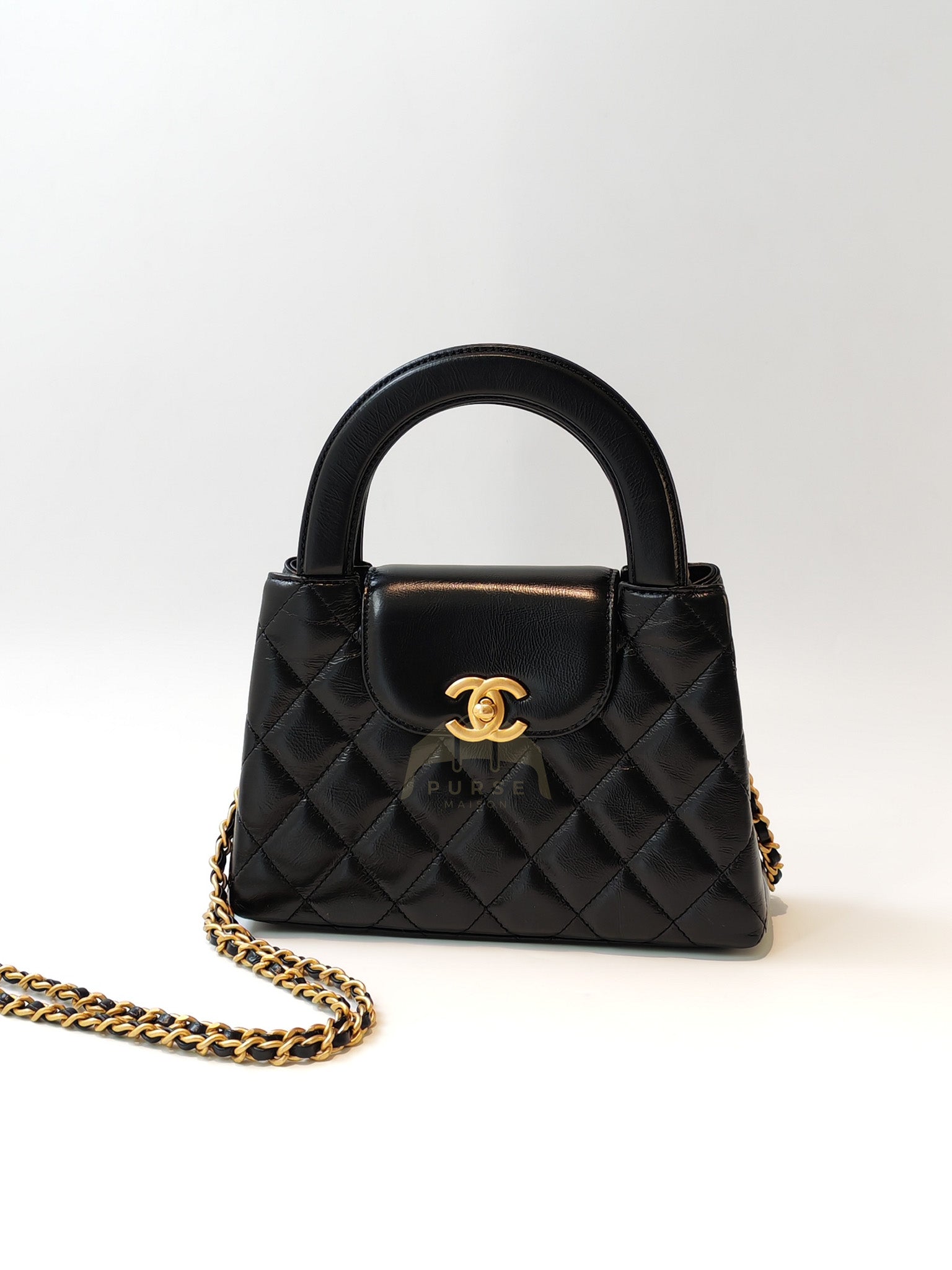 CC Kelly Small Shopping Bag Black Calfskin and Aged Gold Hardware (Microchip) | Purse Maison Luxury Bags Shop