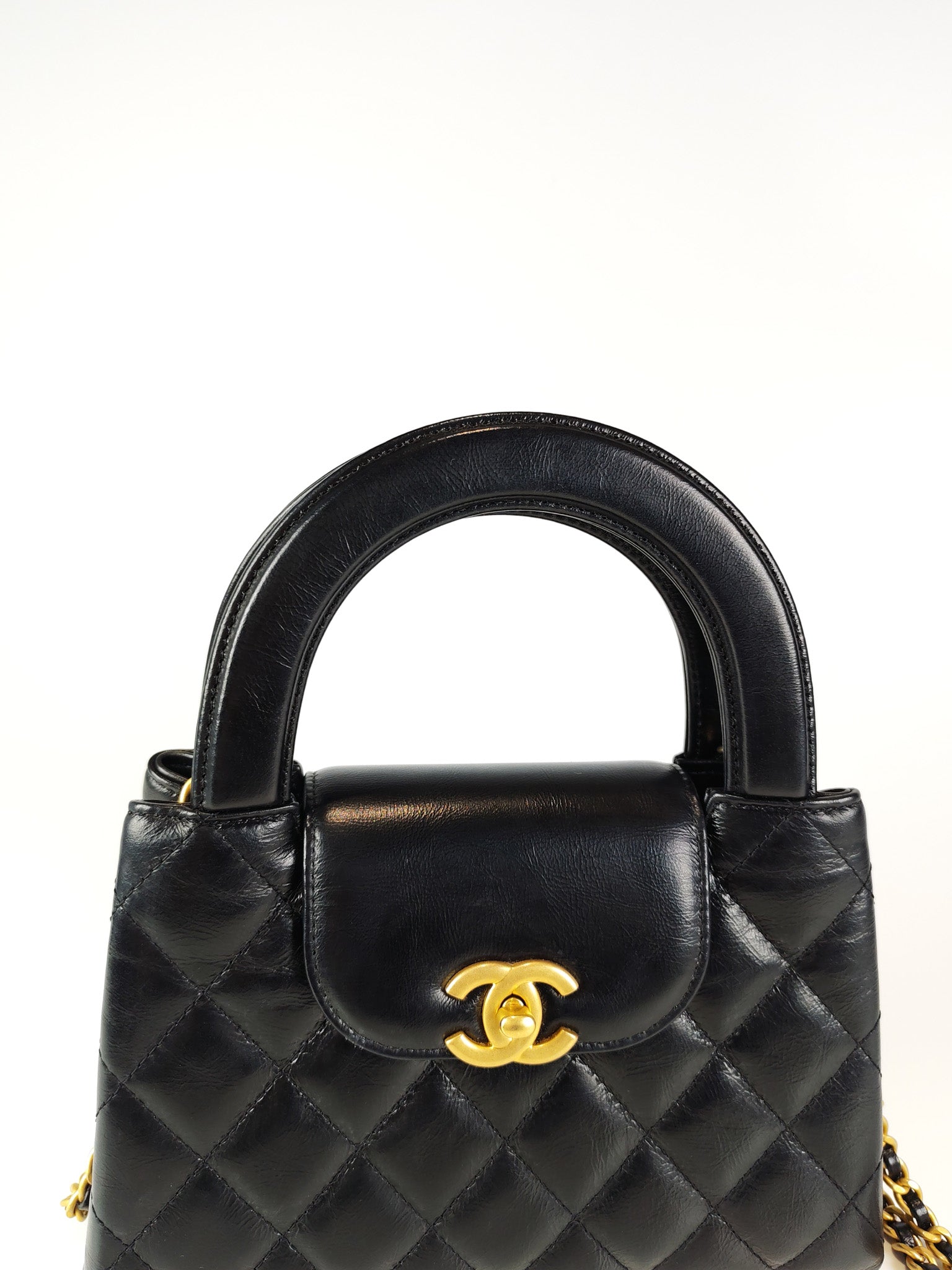 CC Kelly Small Shopping Bag in Black Calfskin and Aged Gold Hardware(Microchip) | Purse Maison Luxury Bags Shop