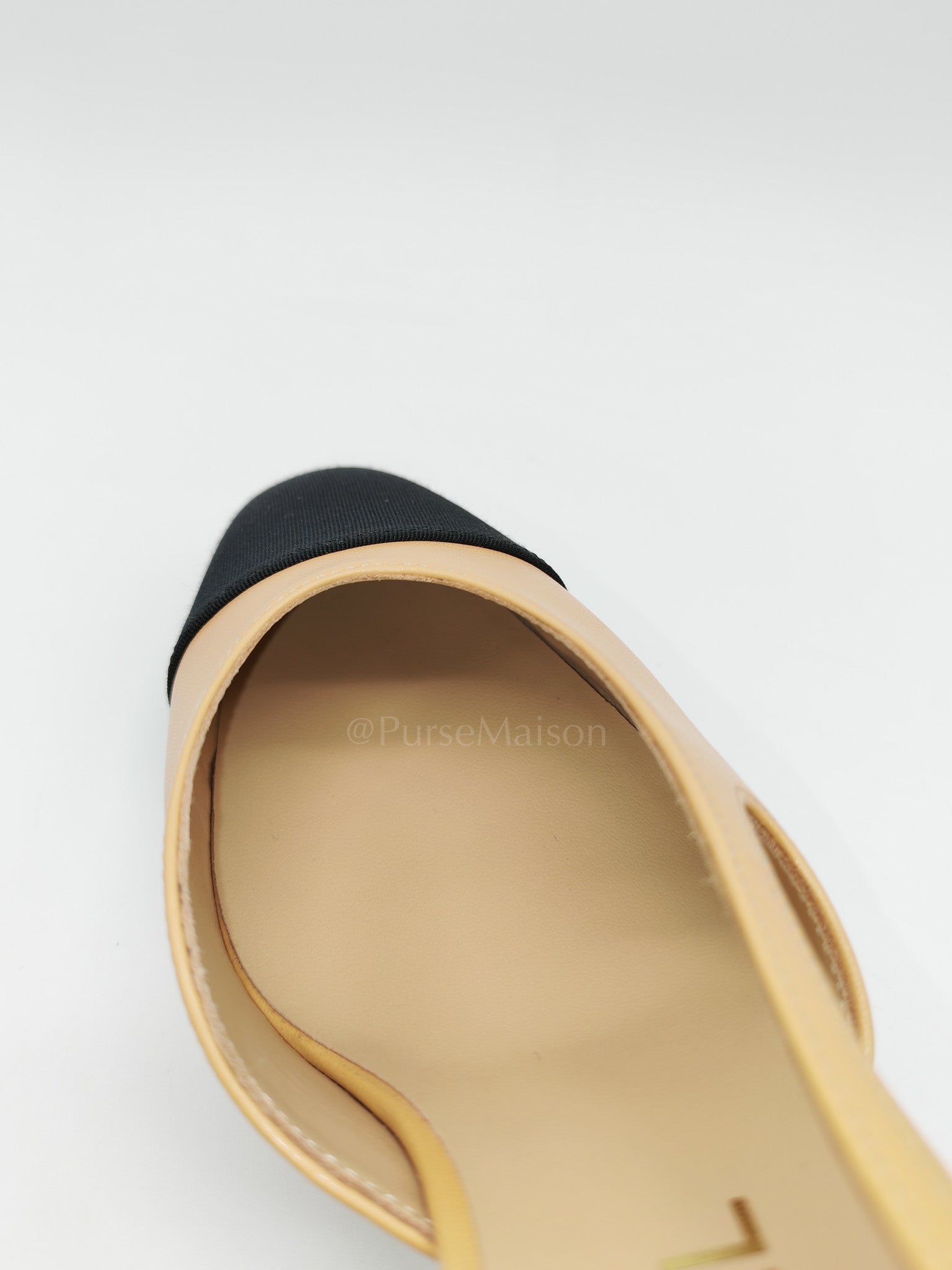 CC Slingback Pumps in Beige Lambskin Leather & Black Cap Toe Canvas Size 37 EU(23.5 cm) | Purse Maison Luxury Bags Shop
