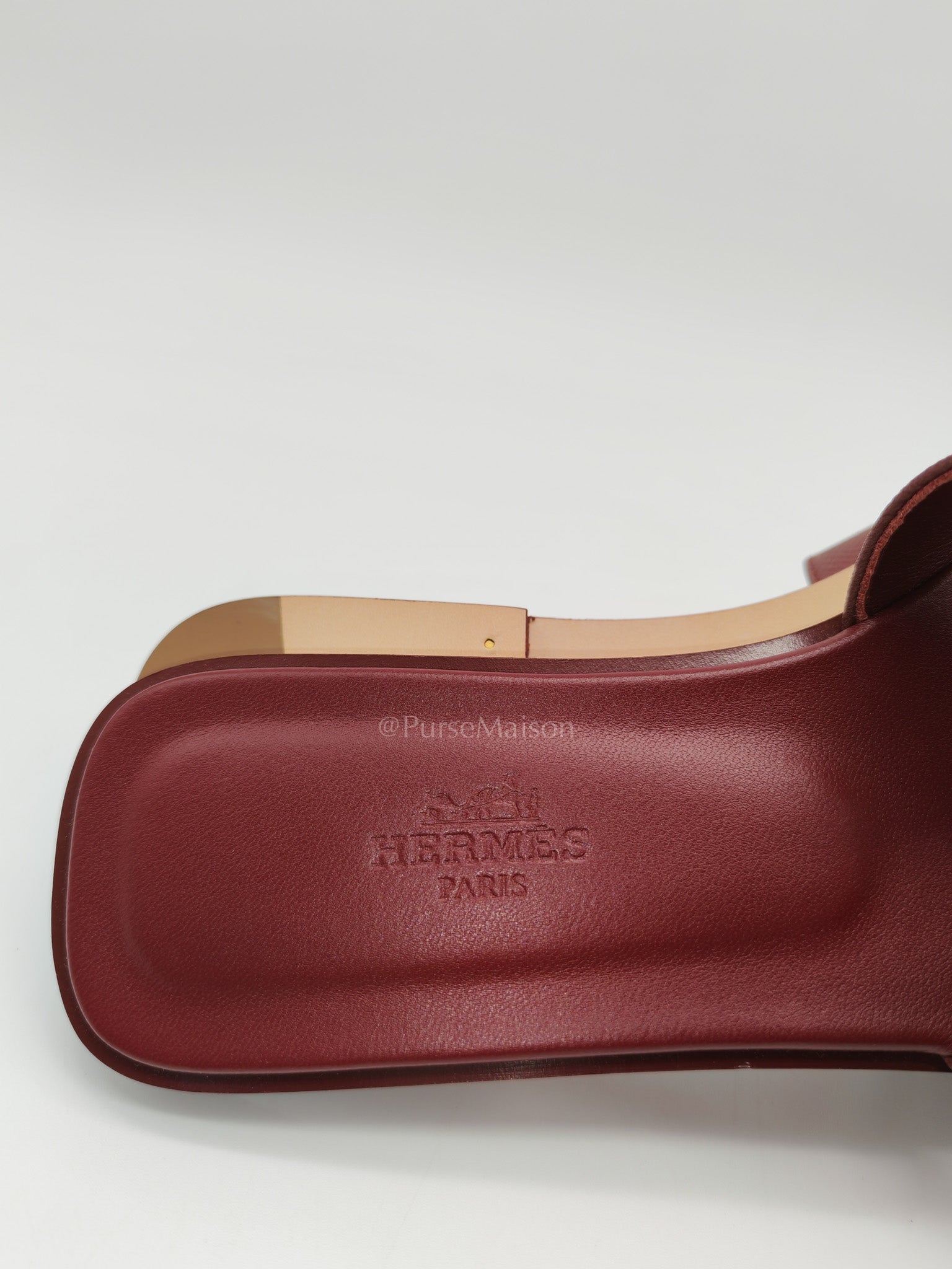 Hermes Oran Sandals in Rouge H Epsom Leather Size 37 EU(23.5cm)