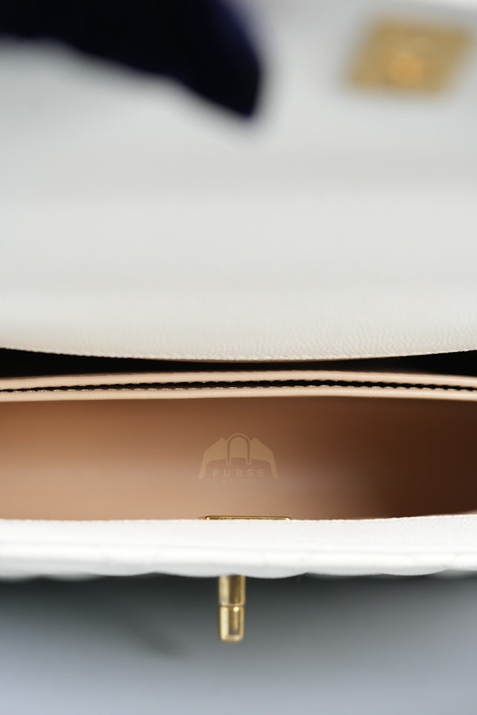 Chain Coco Handle Small in White Caviar Leather and Aged Gold Hardware (Microchip) | Purse Maison Luxury Bags Shop