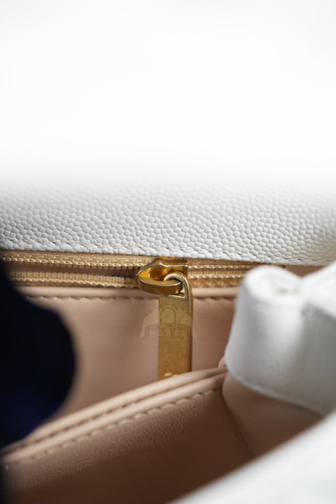 Chain Coco Handle Small in White Caviar Leather and Aged Gold Hardware (Microchip) | Purse Maison Luxury Bags Shop