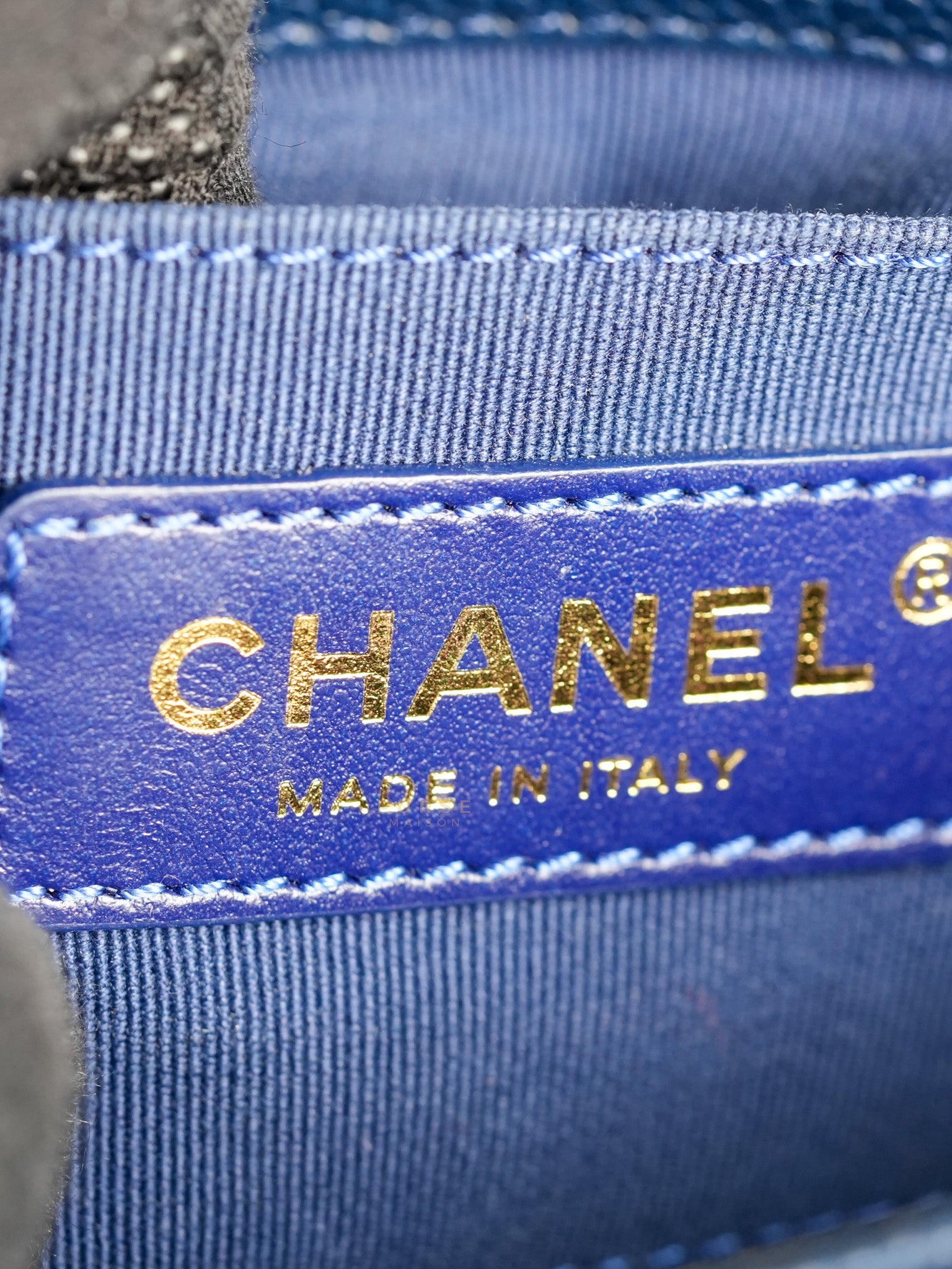 Chain Soul Flap in Navy Blue Caviar Leather and Aged Gold Hardware (Microchip) | Purse Maison Luxury Bags Shop