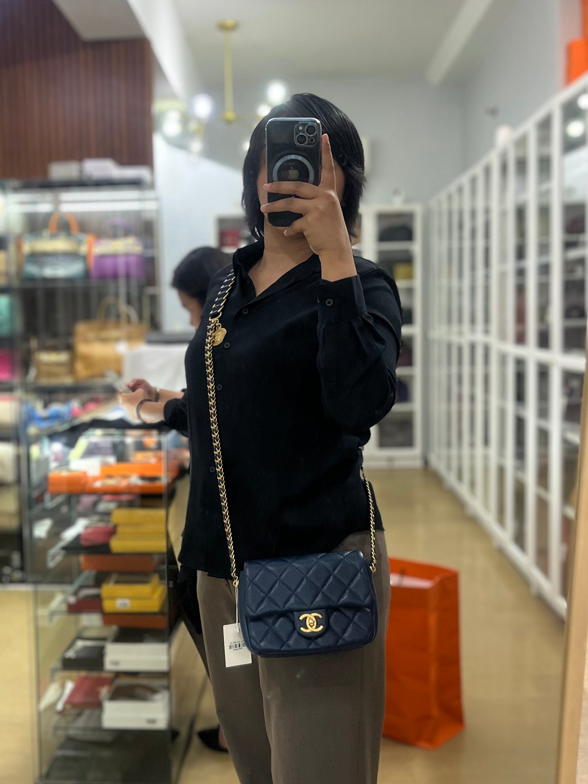 Chain Soul Flap in Navy Blue Caviar Leather and Aged Gold Hardware (Microchip) | Purse Maison Luxury Bags Shop