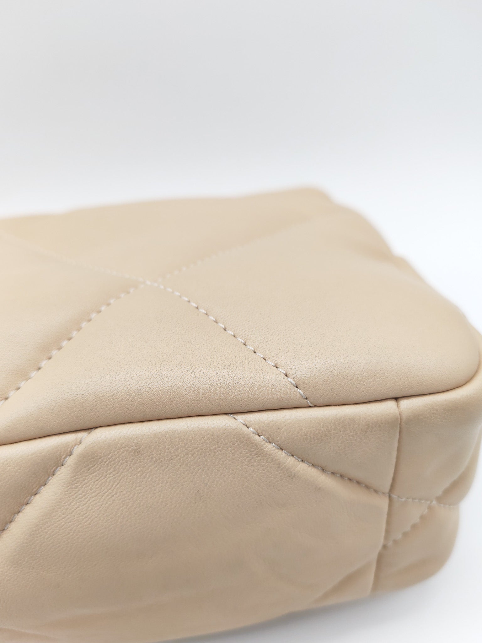 Chanel 19 Flap Bag Small in Beige Quilted Lambskin Leather and Mixed Hardware Microchip | Purse Maison Luxury Bags Shop
