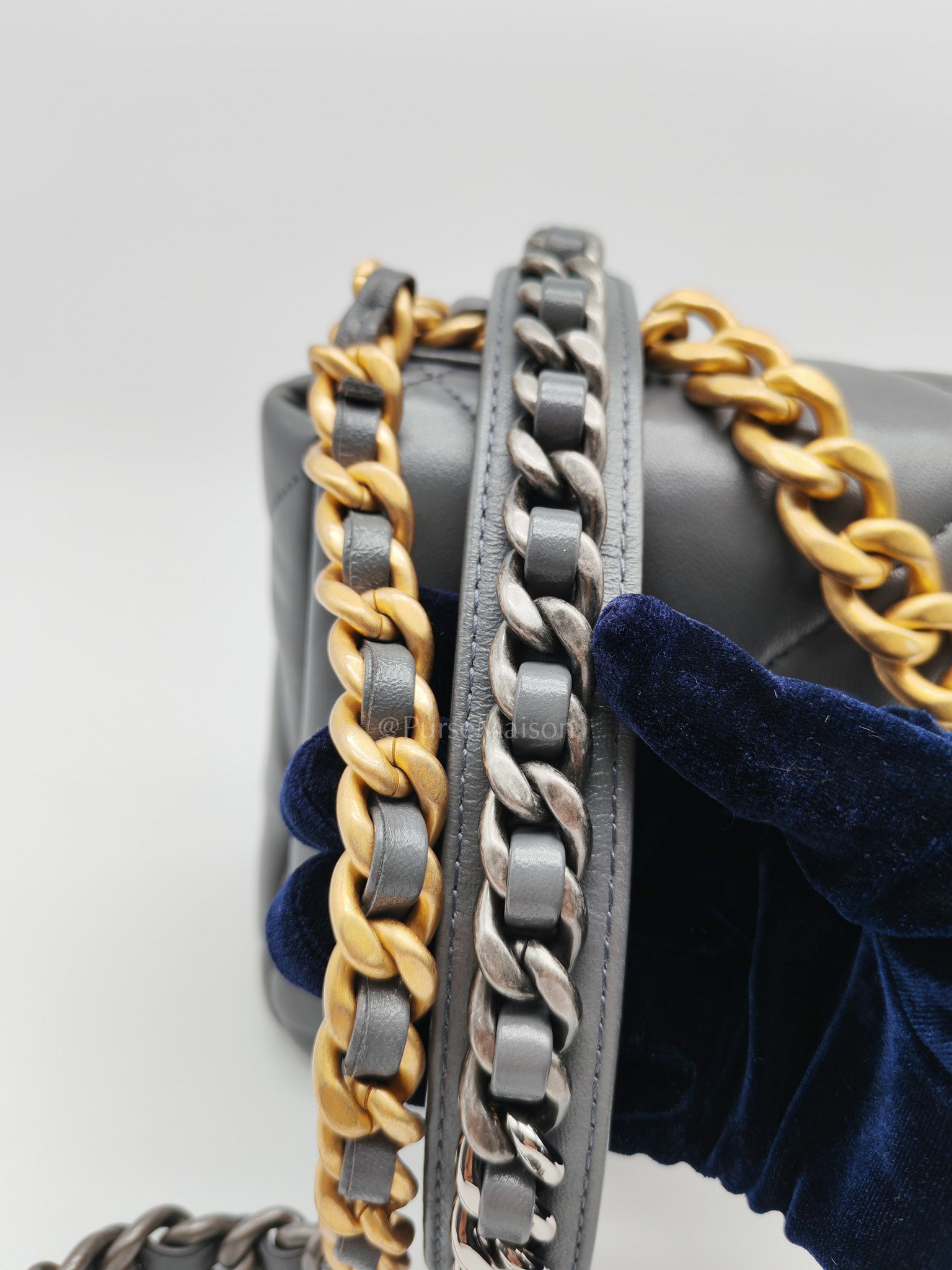 19 Medium in Gray Quilted Lambskin Leather & Mix Hardware Microchip | Purse Maison Luxury Bags Shop