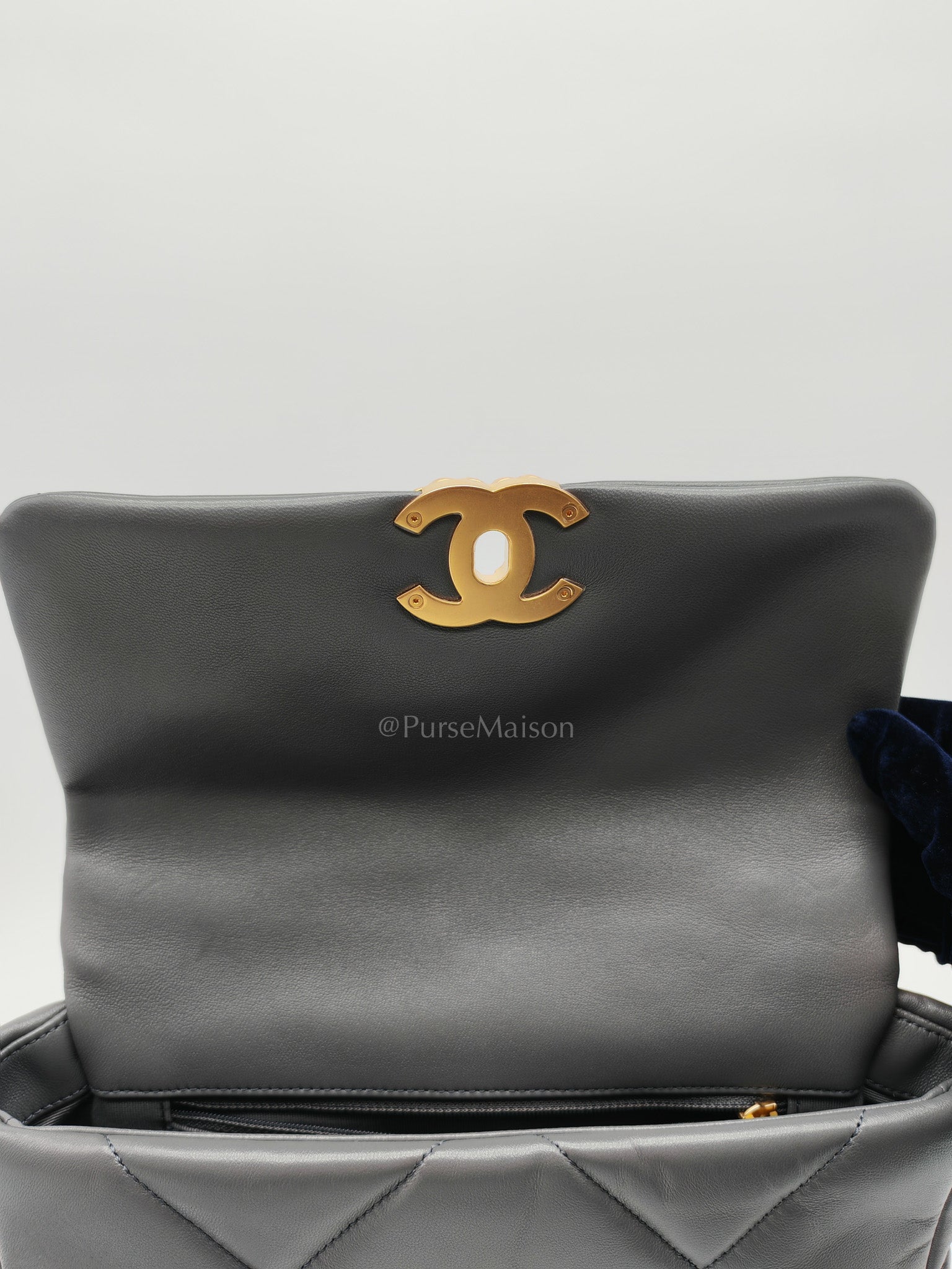 19 Medium in Gray Quilted Lambskin Leather & Mix Hardware Microchip | Purse Maison Luxury Bags Shop
