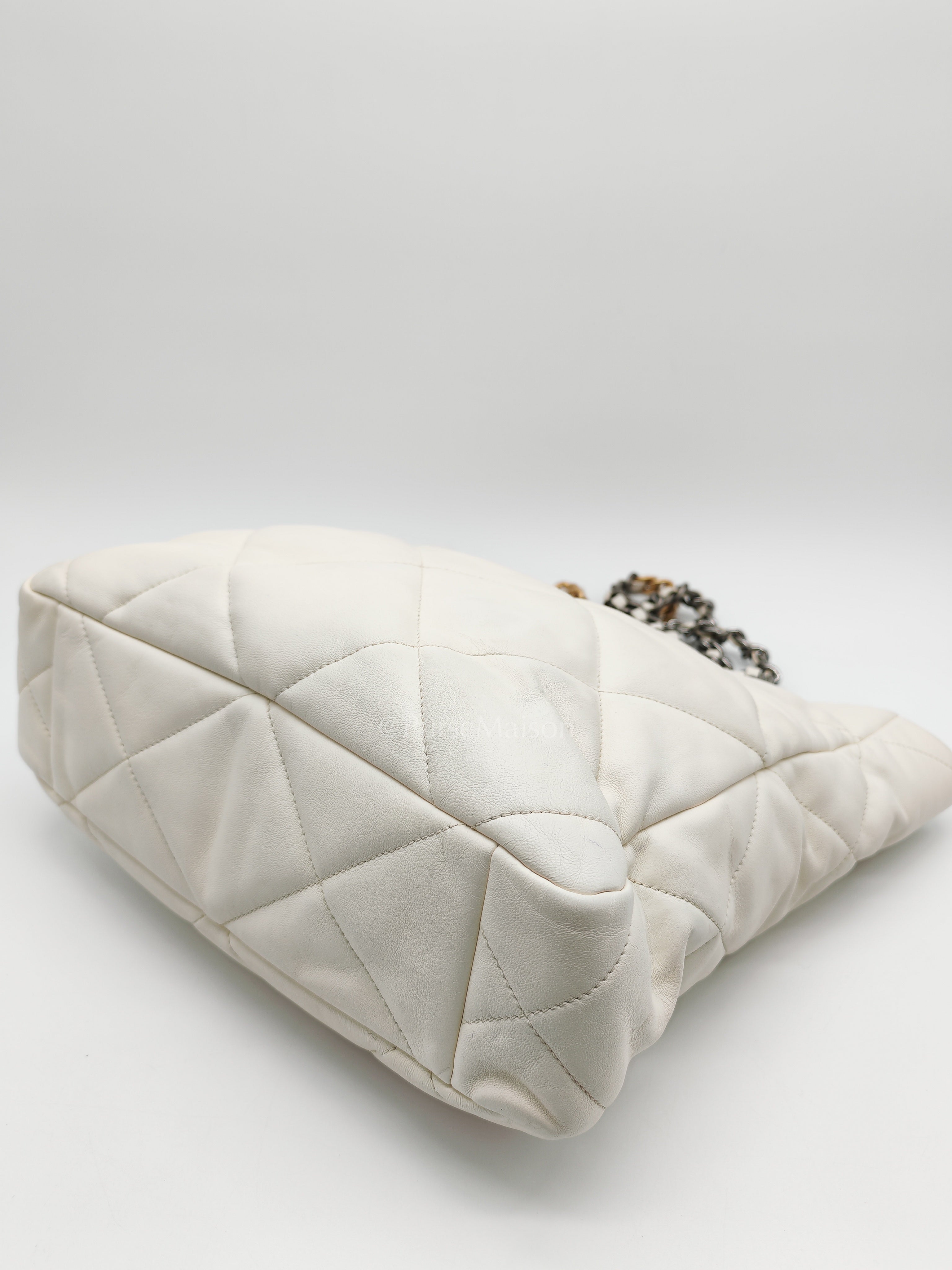 Chanel 19 Shopping Tote Bag in White Calfskin Leather & Mix Hardware (Microchip) | Purse Maison Luxury Bags Shop