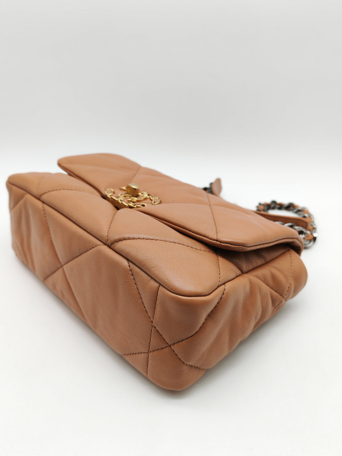 Chanel 19 Small Flap Bag in Caramel Quilted Lambskin Leather and Mixed Hardware Microchip (UP****GL) | Purse Maison Luxury Bags Shop