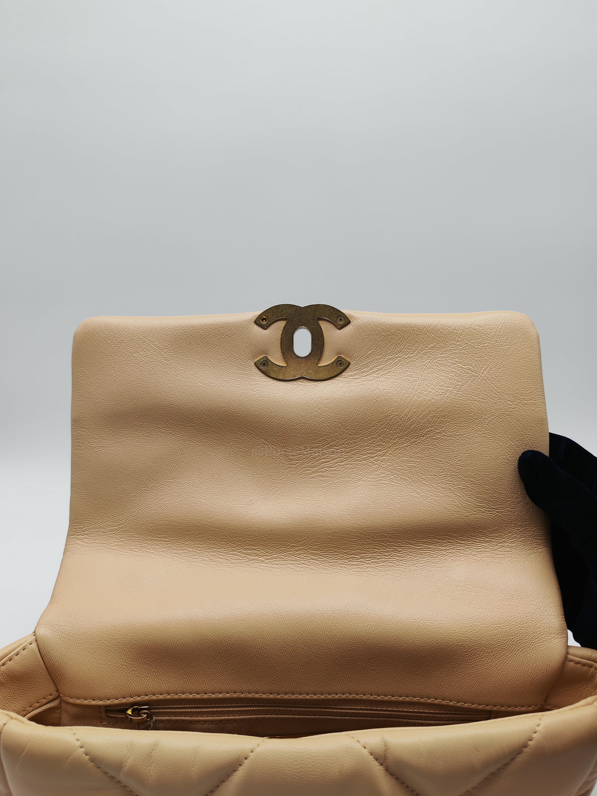 Chanel 19 Small in Beige Quilted Lambskin Leather and Mix Hardware Series 30 | Purse Maison Luxury Bags Shop