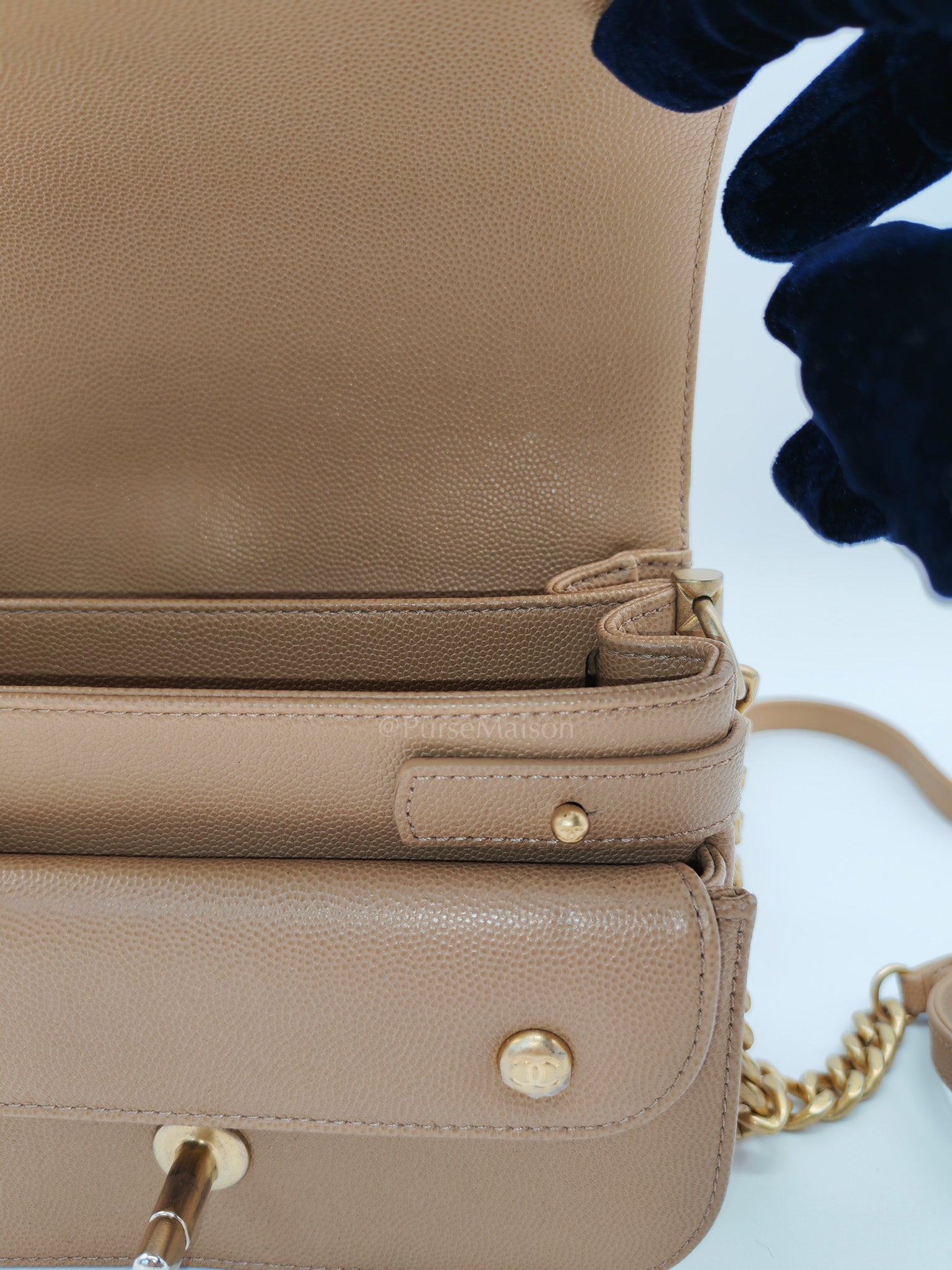 21k Messenger Bag Small in Dark Biege Caviar Leather Aged Gold Hardware (Microchip) | Purse Maison Luxury Bags Shop