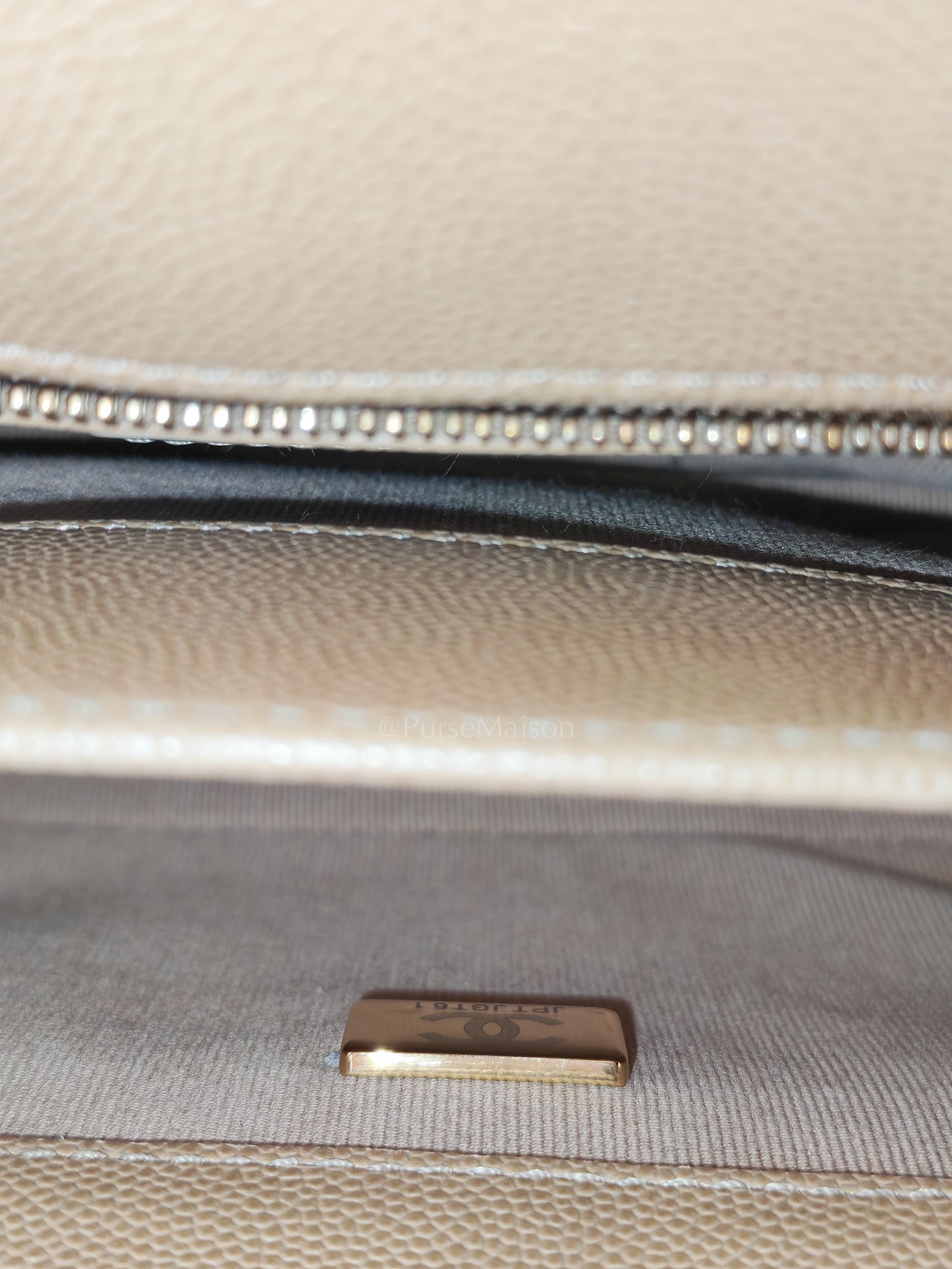 21k Messenger Bag Small in Dark Biege Caviar Leather Aged Gold Hardware (Microchip) | Purse Maison Luxury Bags Shop