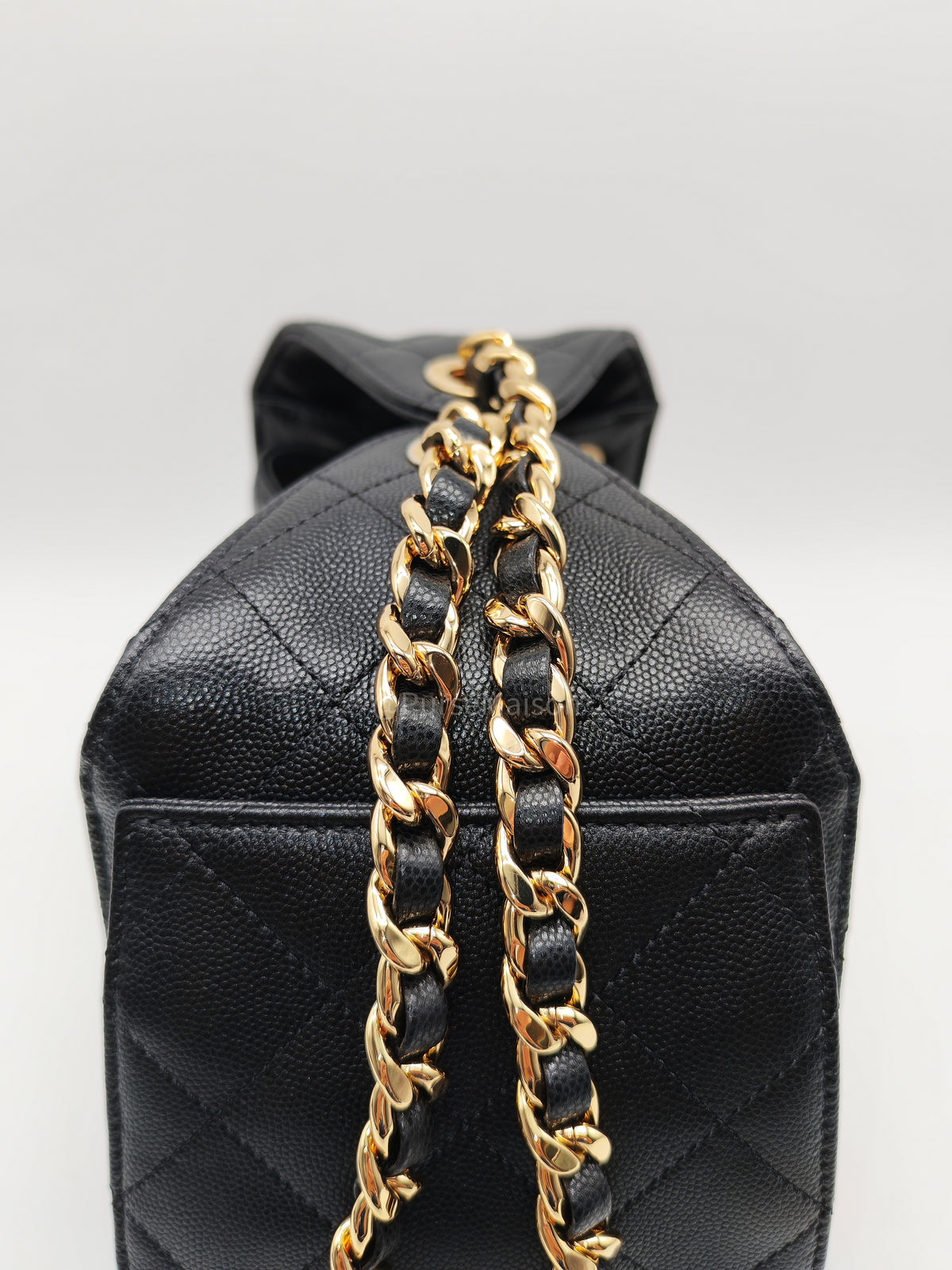 Chanel 25 Hobo Bag Small in Black Caviar Leather Shiny Gold Hardware (Microchip) | Purse Maison Luxury Bags Shop
