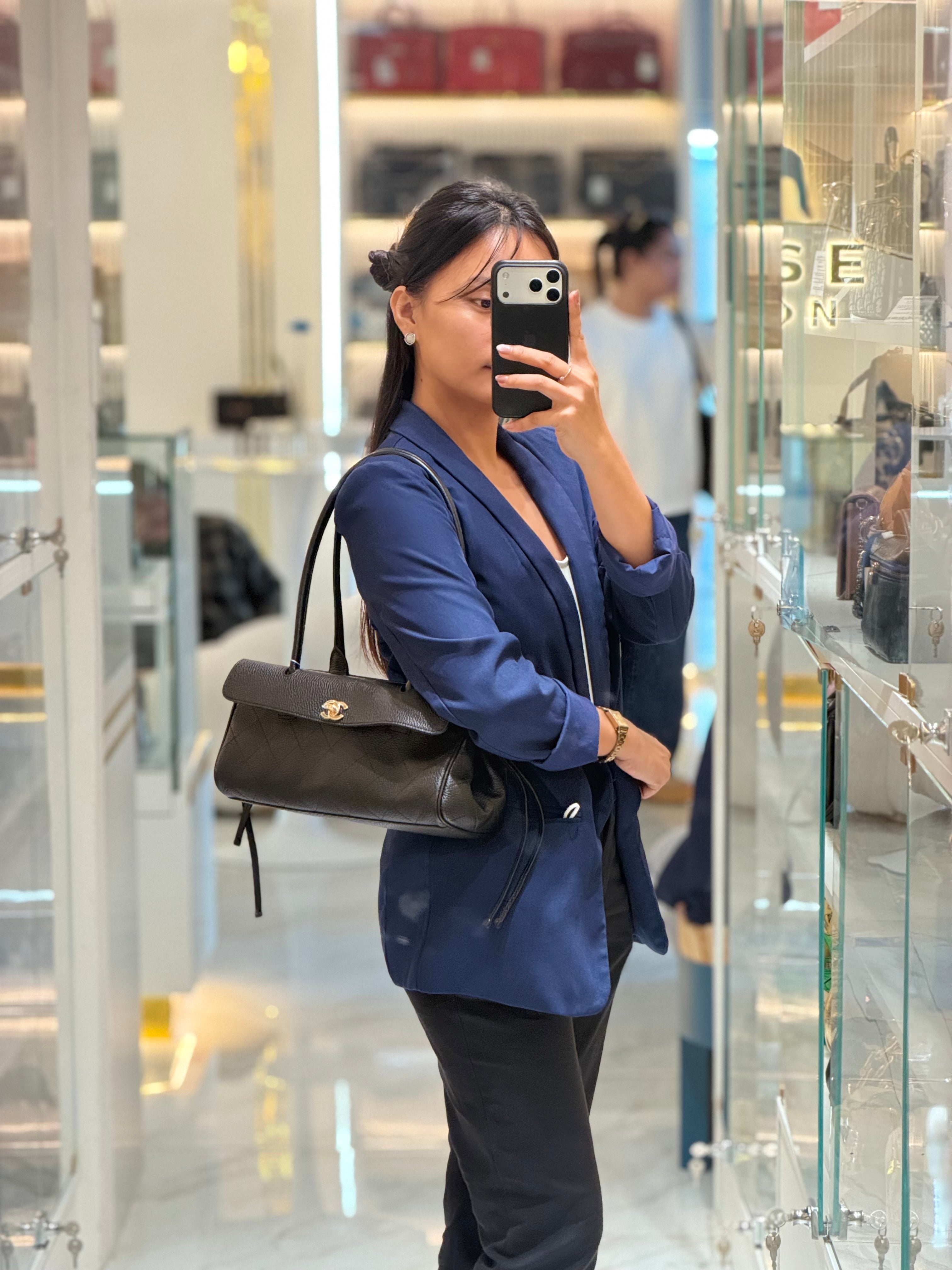 26 Urban Essential Matthieu Blazy Small Tote Bag in Black Grained Calfskin & Gold Hardware Microchip | Purse Maison Luxury Bags Shop