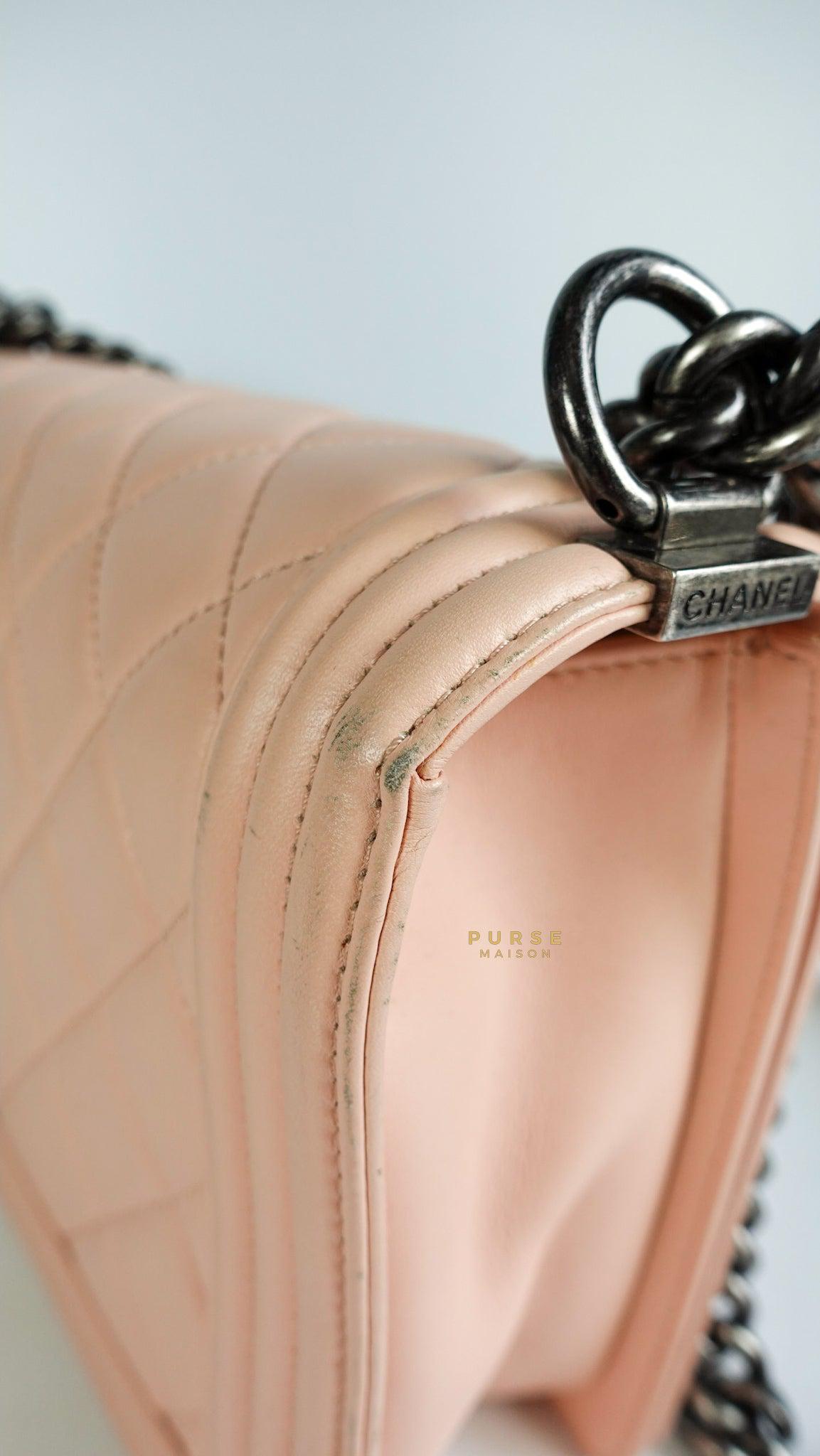 Chanel Boy New Medium in Nude Beige Lambskin Leather & Ruthenium Hardware (Series 19)