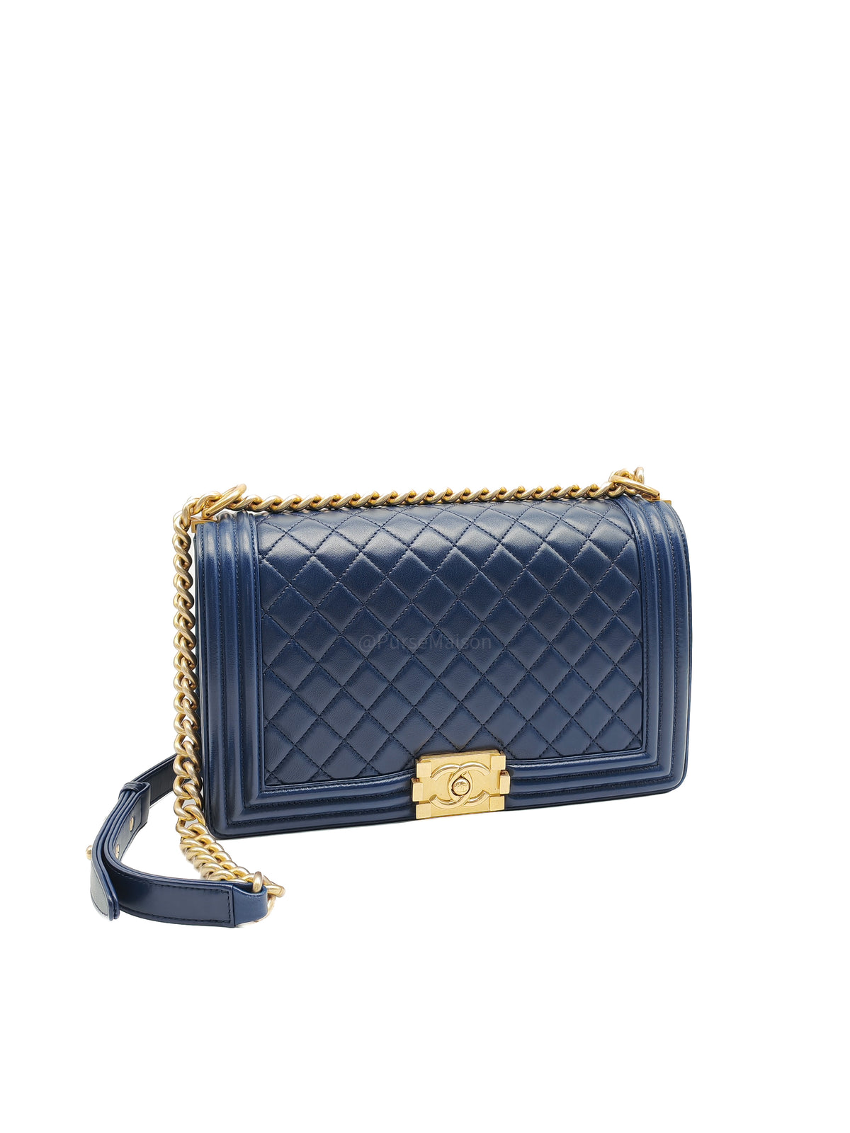 Chanel Boy Old Medium in Blue Quilted Lambskin Leather and Aged Gold Hardware Series 21 | Purse Maison Luxury Bags Shop