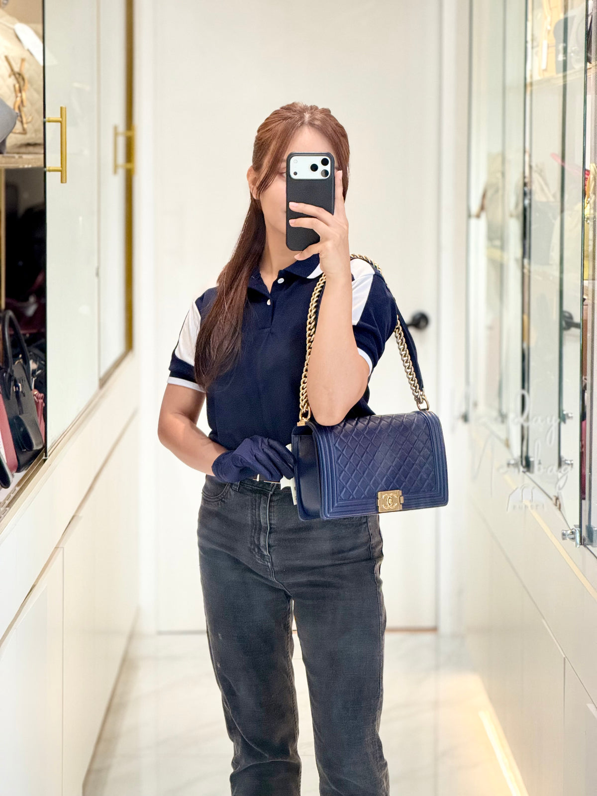 Chanel Boy Old Medium in Blue Quilted Lambskin Leather and Aged Gold Hardware Series 21 | Purse Maison Luxury Bags Shop