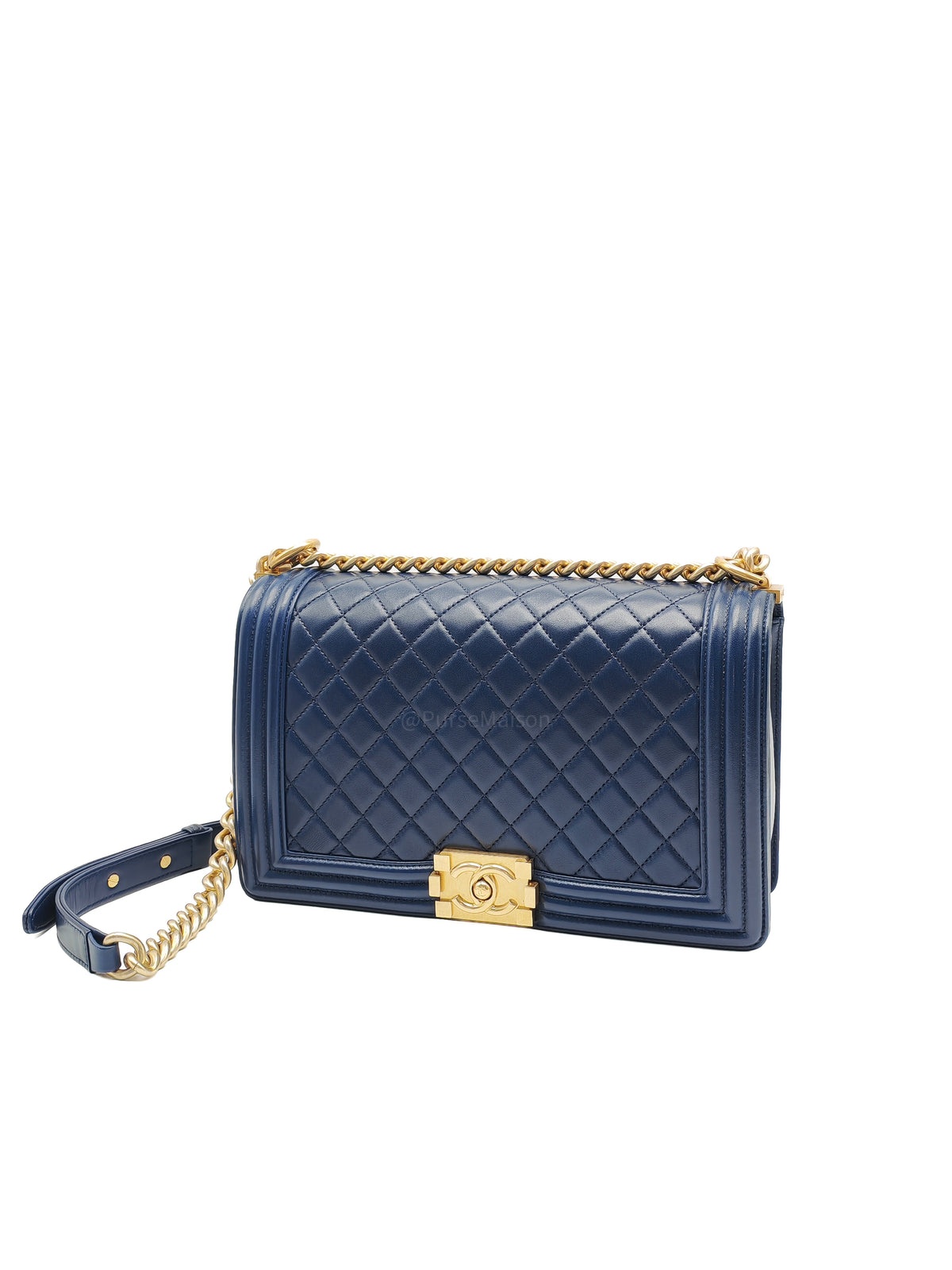 Chanel Boy Old Medium in Blue Quilted Lambskin Leather and Aged Gold Hardware Series 21 | Purse Maison Luxury Bags Shop