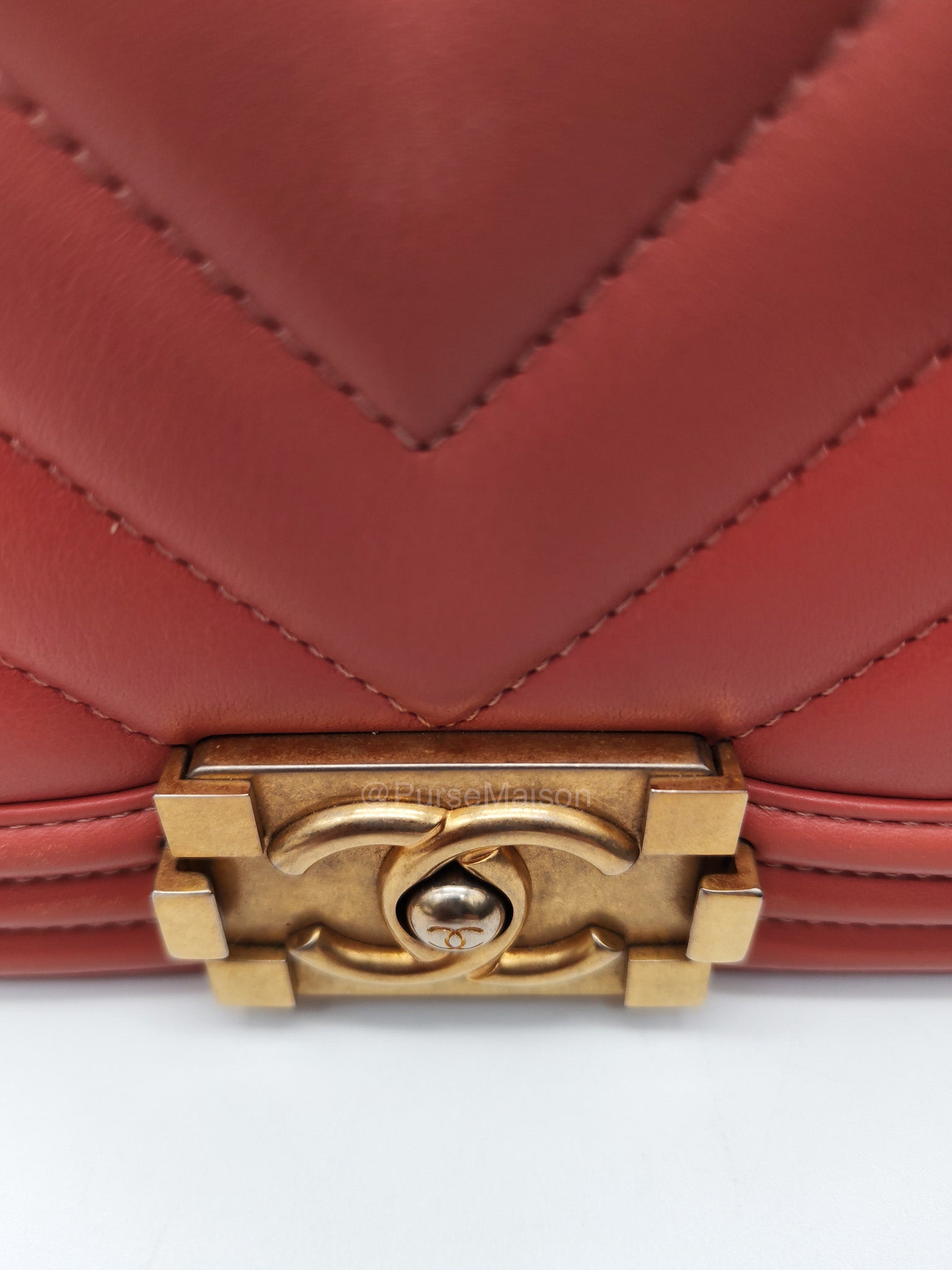 Chanel Boy Old Medium in Salmon Pink Chevron Calfskin Leather and Aged Gold Hardware Series 28 | Purse Maison Luxury Bags Shop