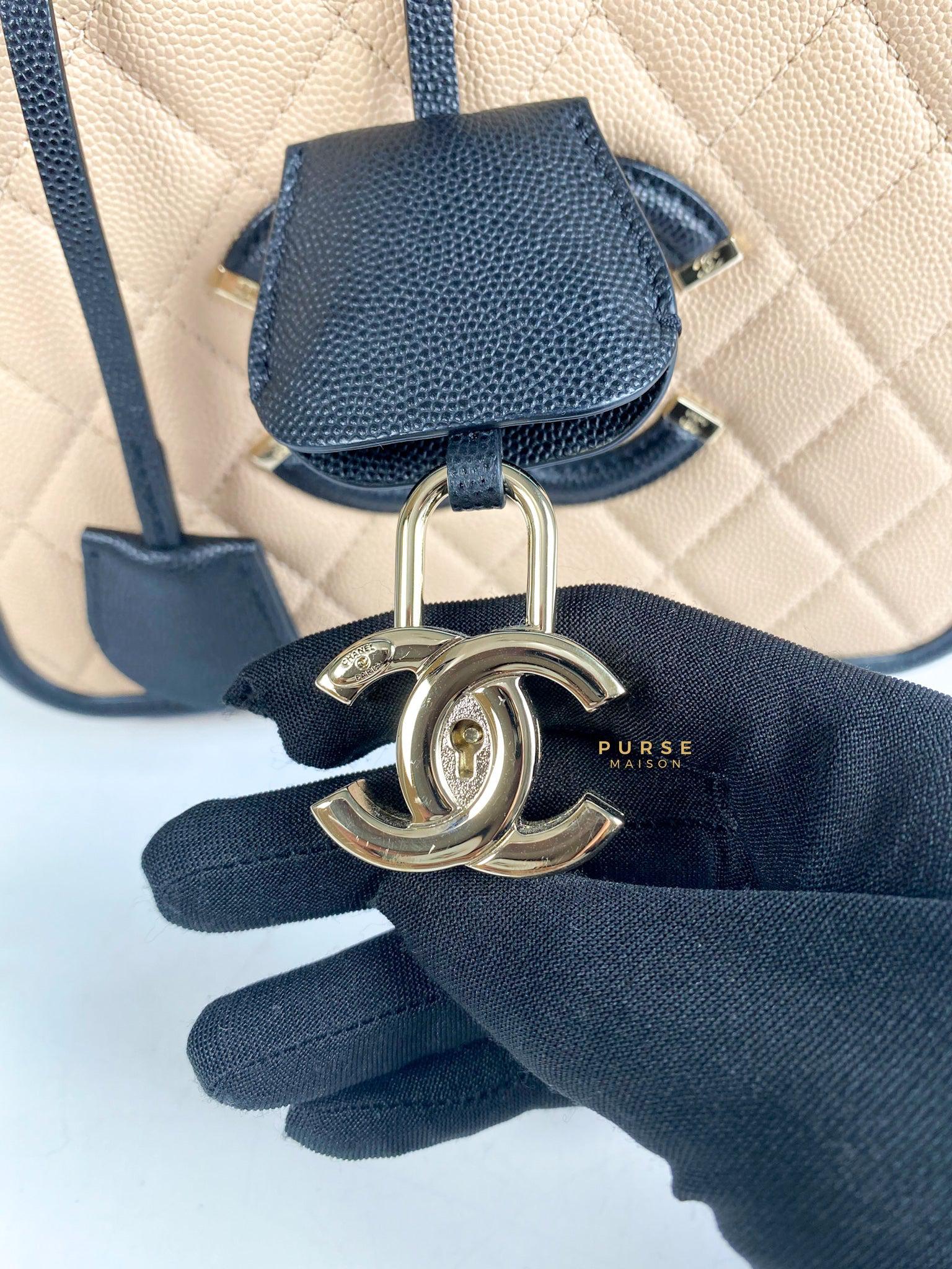 Chanel CC Filigree Medium Vanity Bag Beige/Black Caviar Leather in Light Gold Hardware Series 29