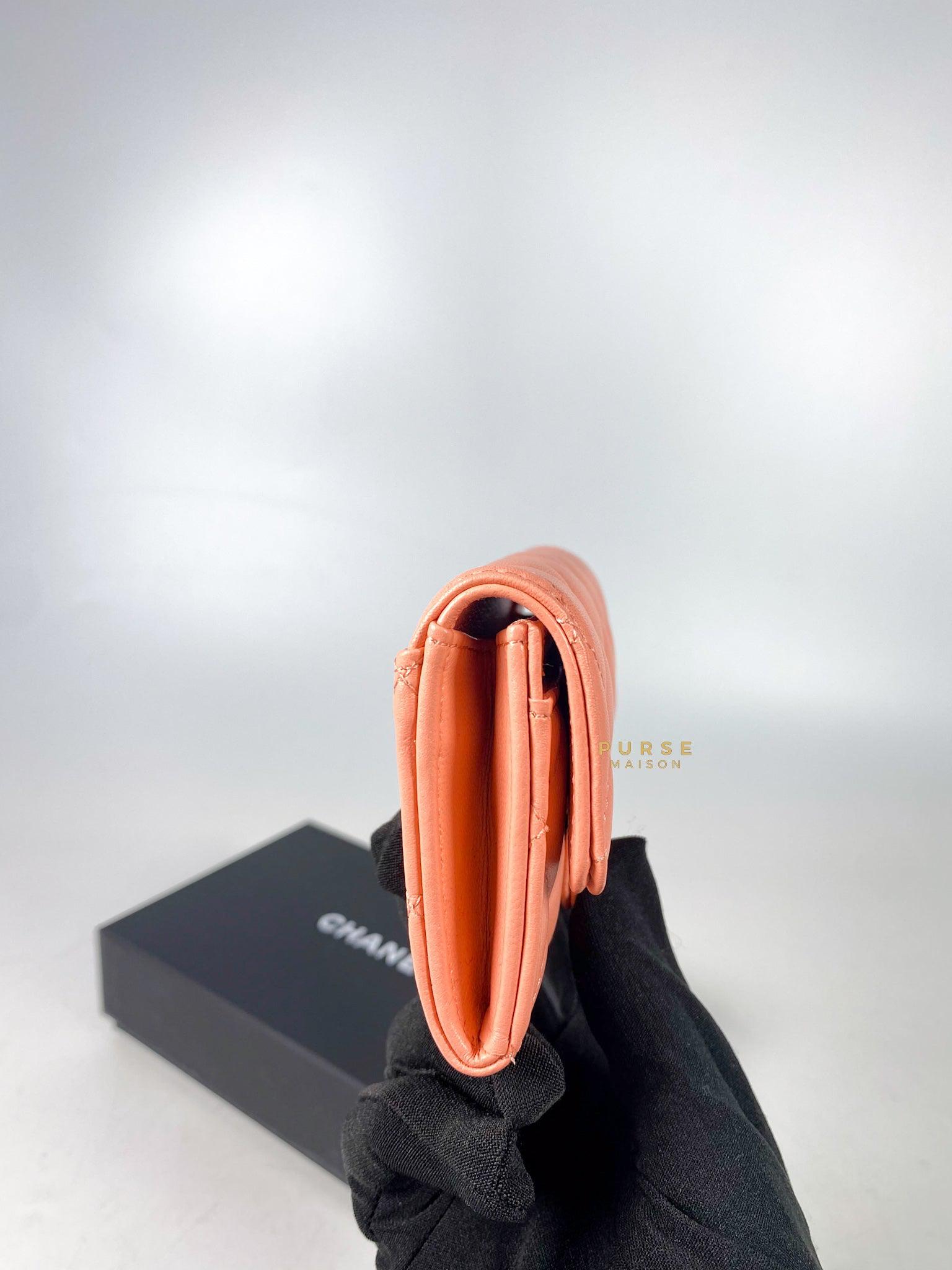 Chanel Classic Cardholder Salmon Pink Lambskin and Light Gold Hardware (Microchip)