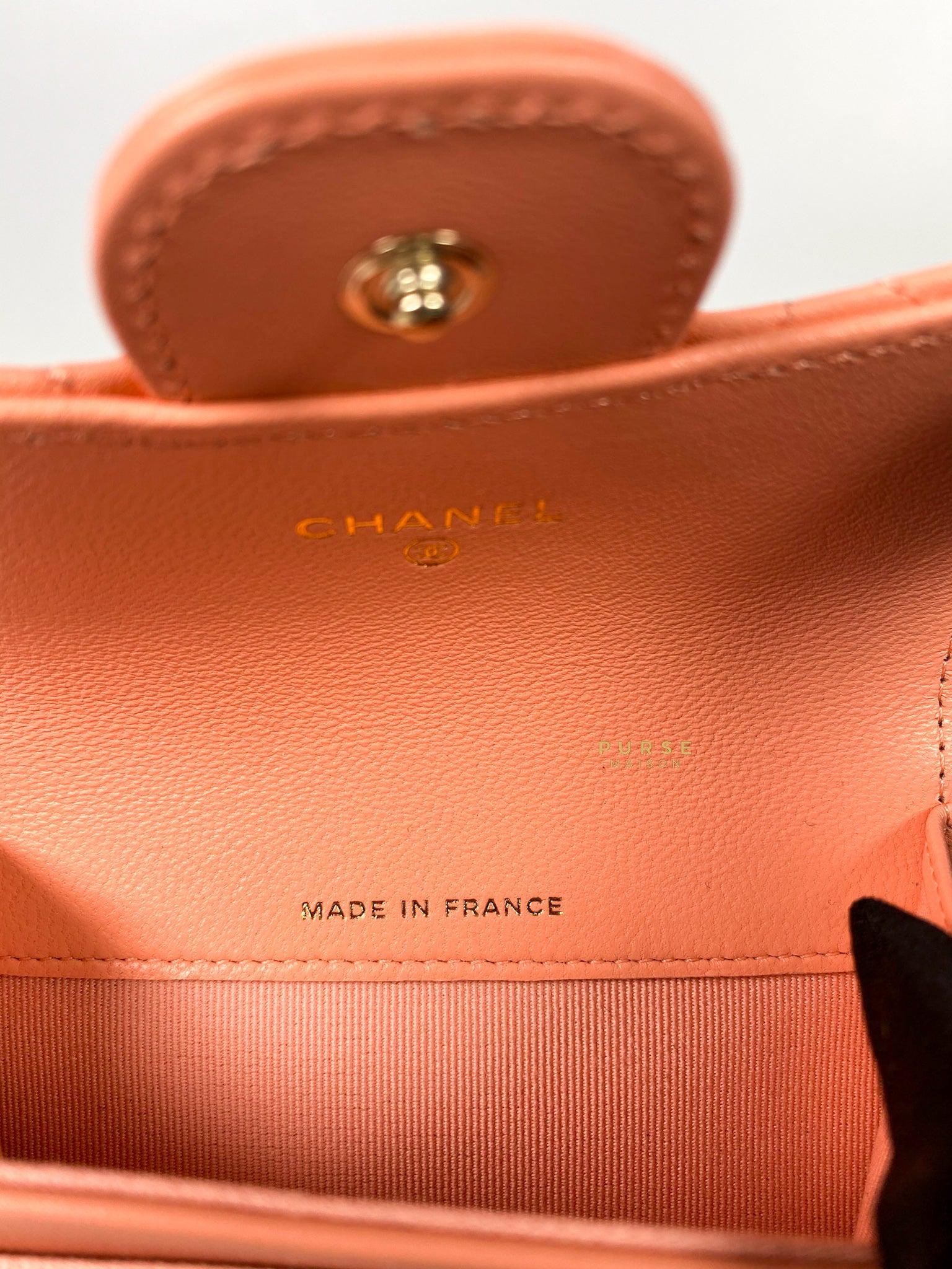 Chanel Classic Cardholder Salmon Pink Lambskin and Light Gold Hardware (Microchip)