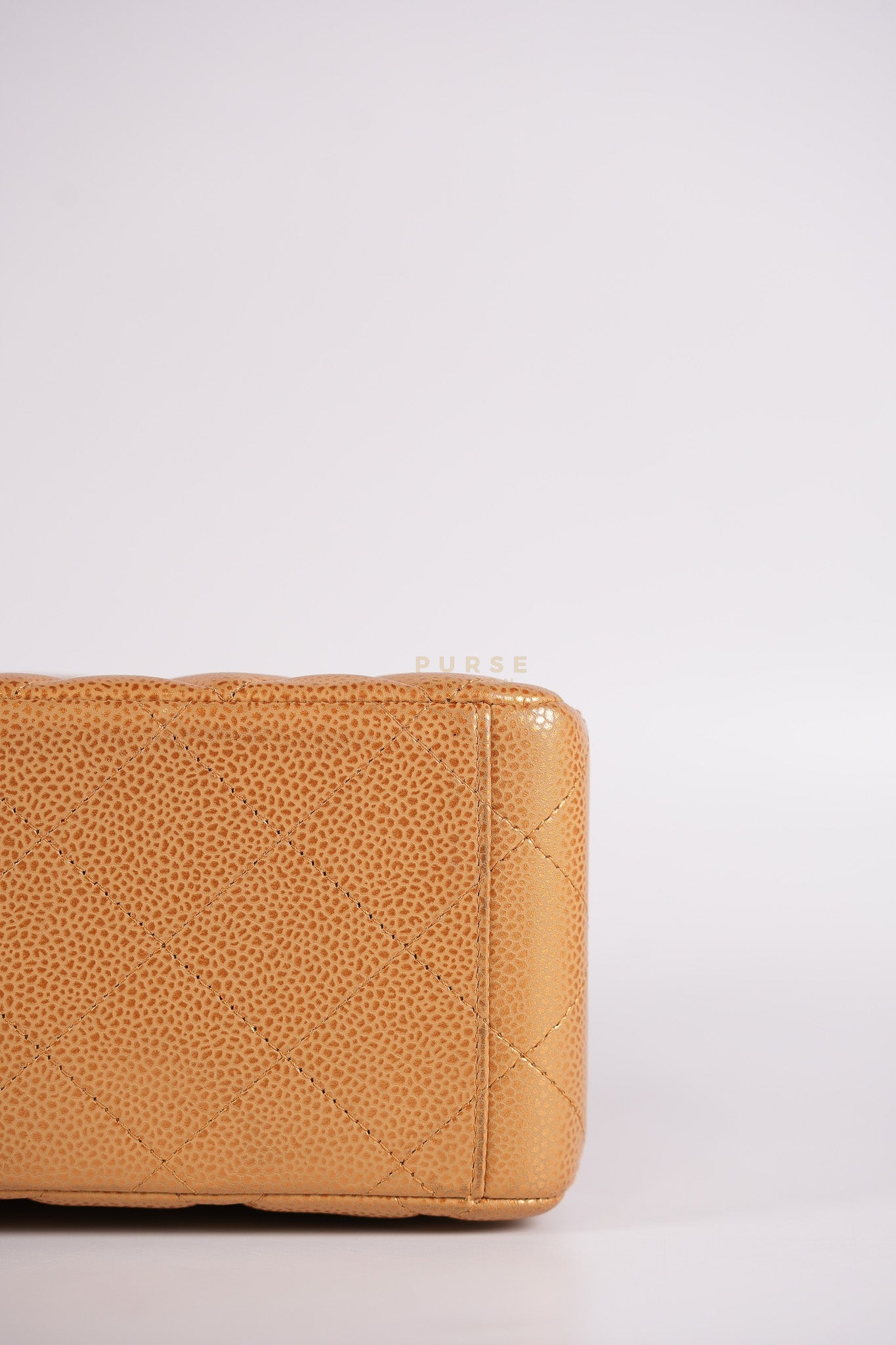Classic Double Flap Maxi Metallic in Caviar Leather and Silver Hardware Series 14 | Purse Maison Luxury Bags Shop