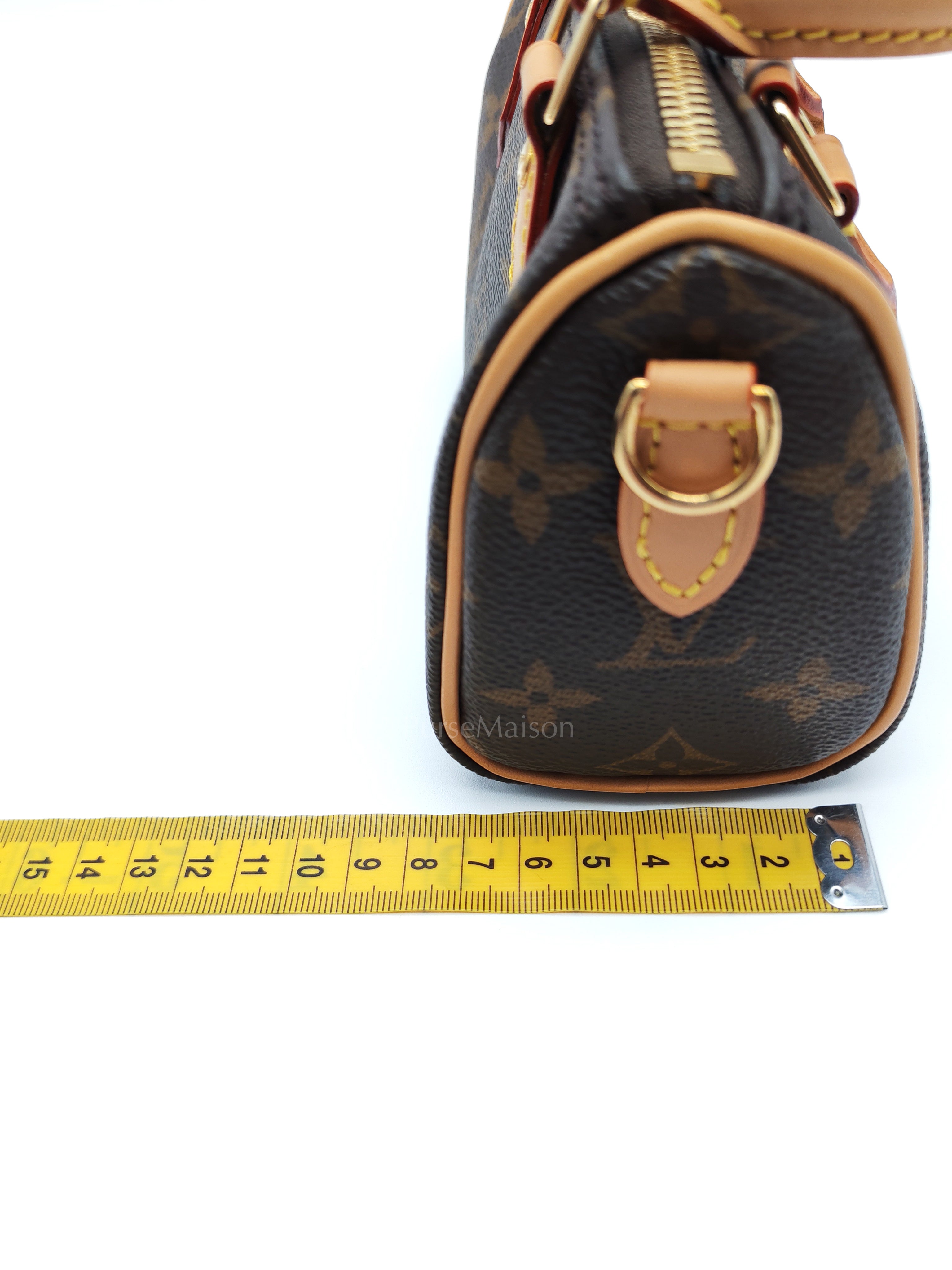 Classic Single Flap Jumbo Clair Beige Caviar Leather in Gold Hardware (Series 13) | Purse Maison Luxury Bags Shop
