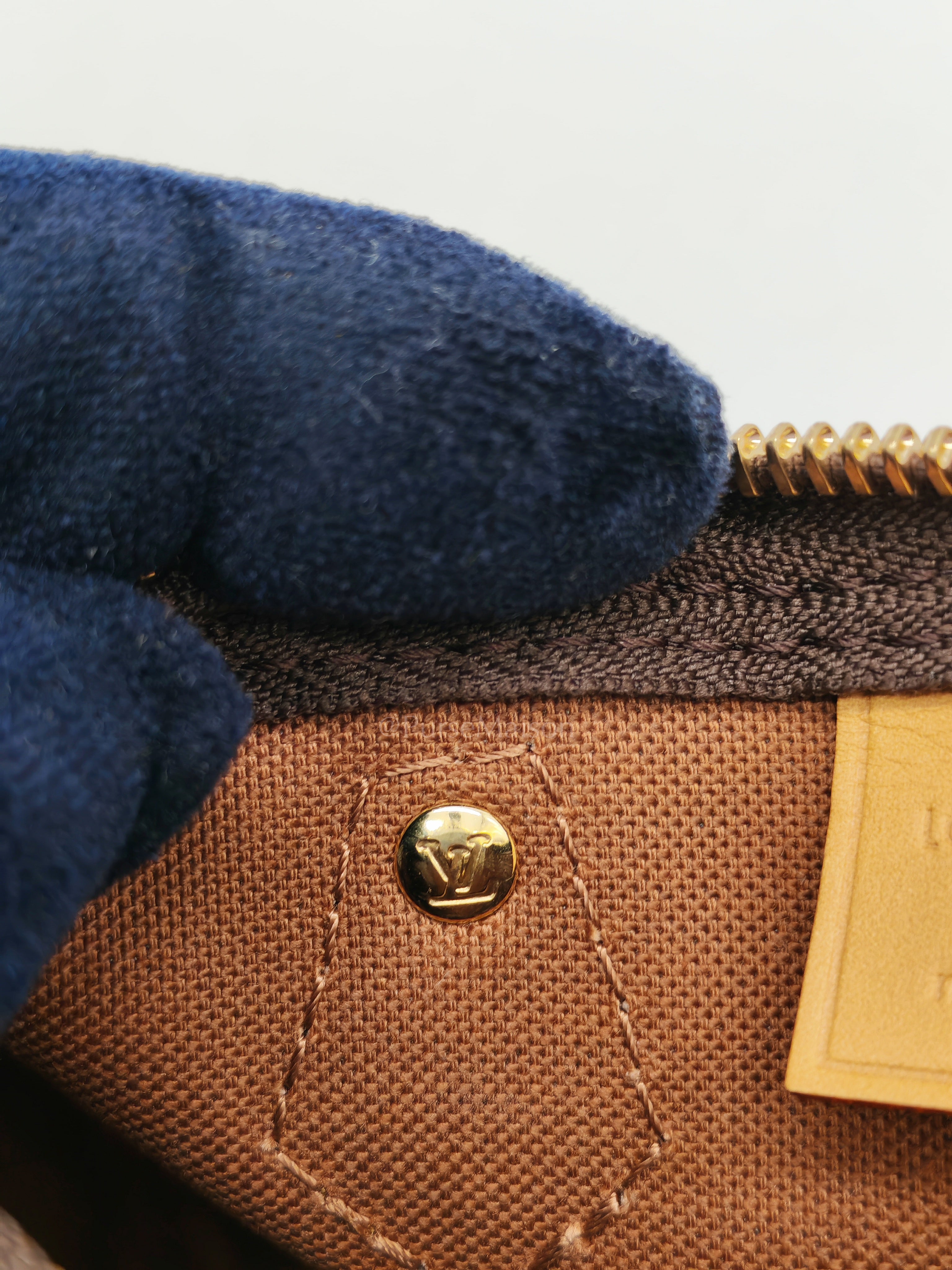 Classic Single Flap Jumbo Clair Beige Caviar Leather in Gold Hardware (Series 13) | Purse Maison Luxury Bags Shop