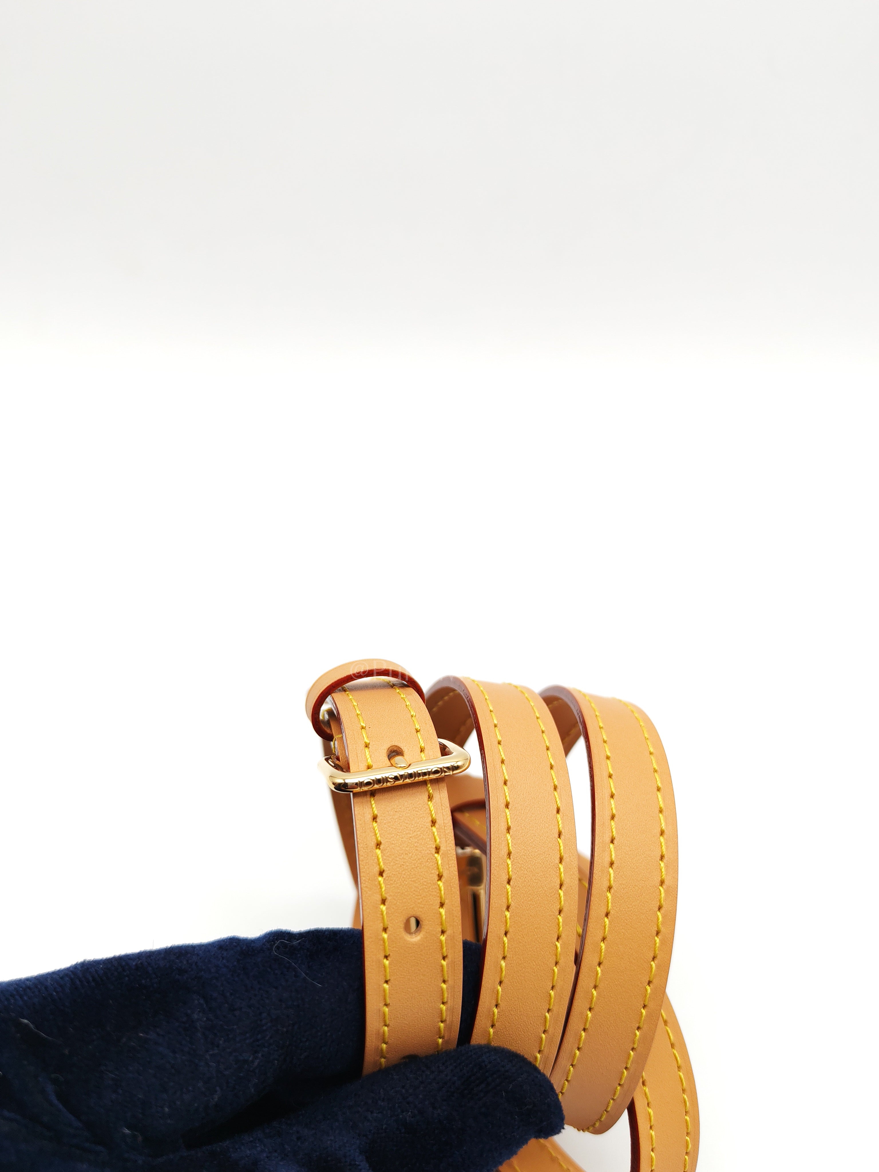 Classic Single Flap Jumbo Clair Beige Caviar Leather in Gold Hardware (Series 13) | Purse Maison Luxury Bags Shop
