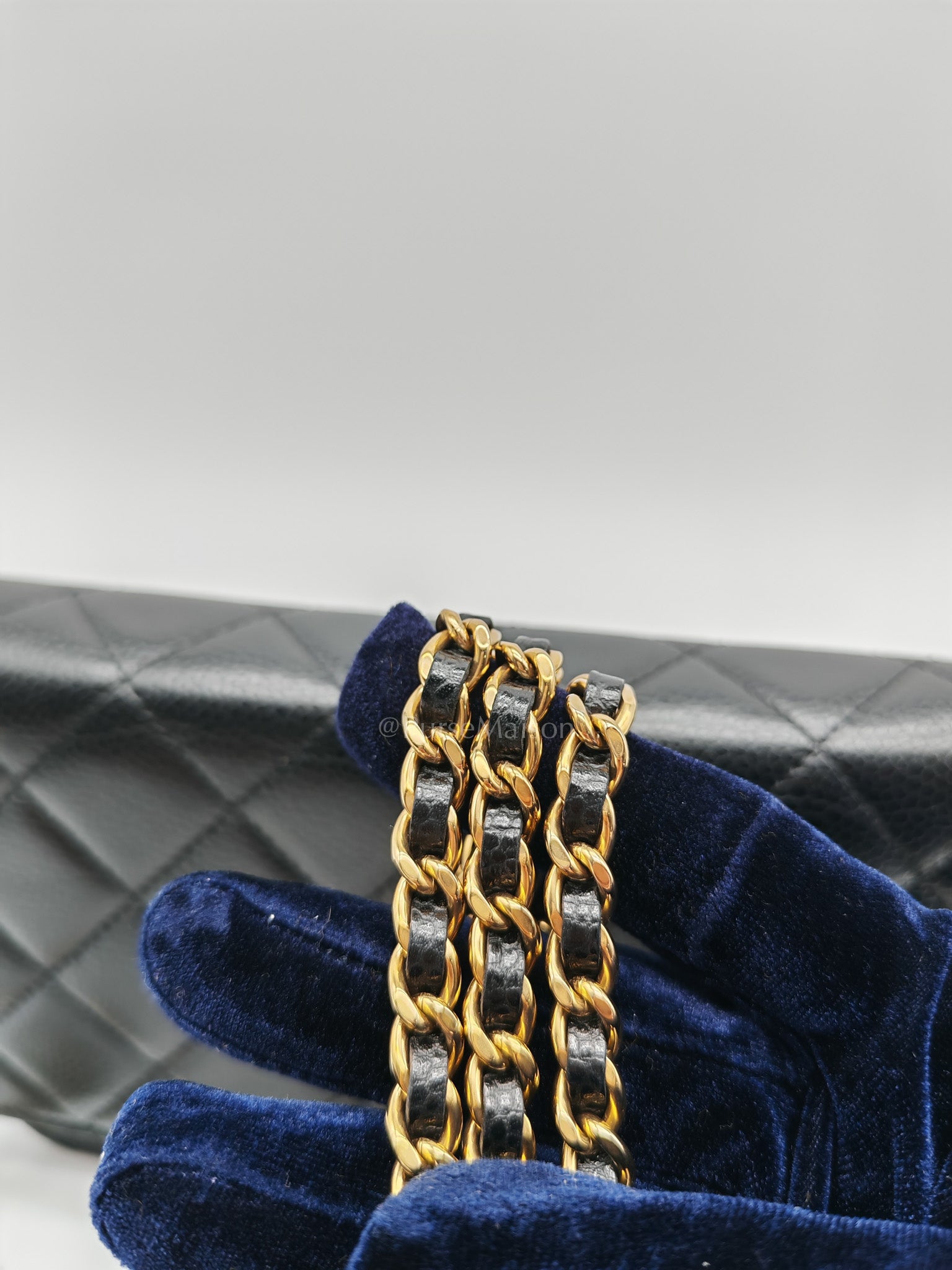 Chanel Classic Wallet on Chain in Black Quilted Caviar Leather and Gold Hardware (Microchip) | Purse Maison Luxury Bags Shop