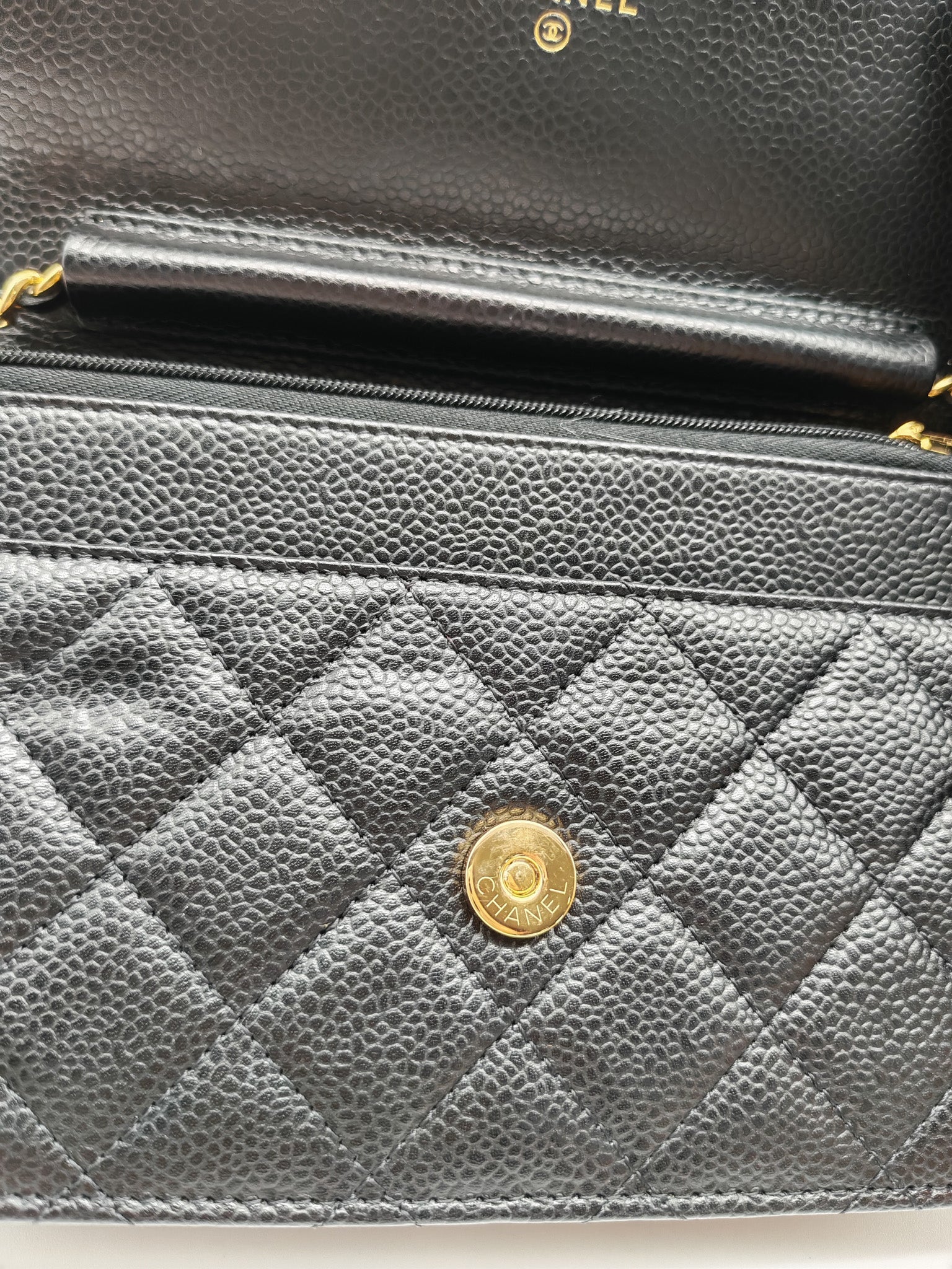 Chanel Classic Wallet on Chain in Black Quilted Caviar Leather and Gold Hardware (Microchip) | Purse Maison Luxury Bags Shop